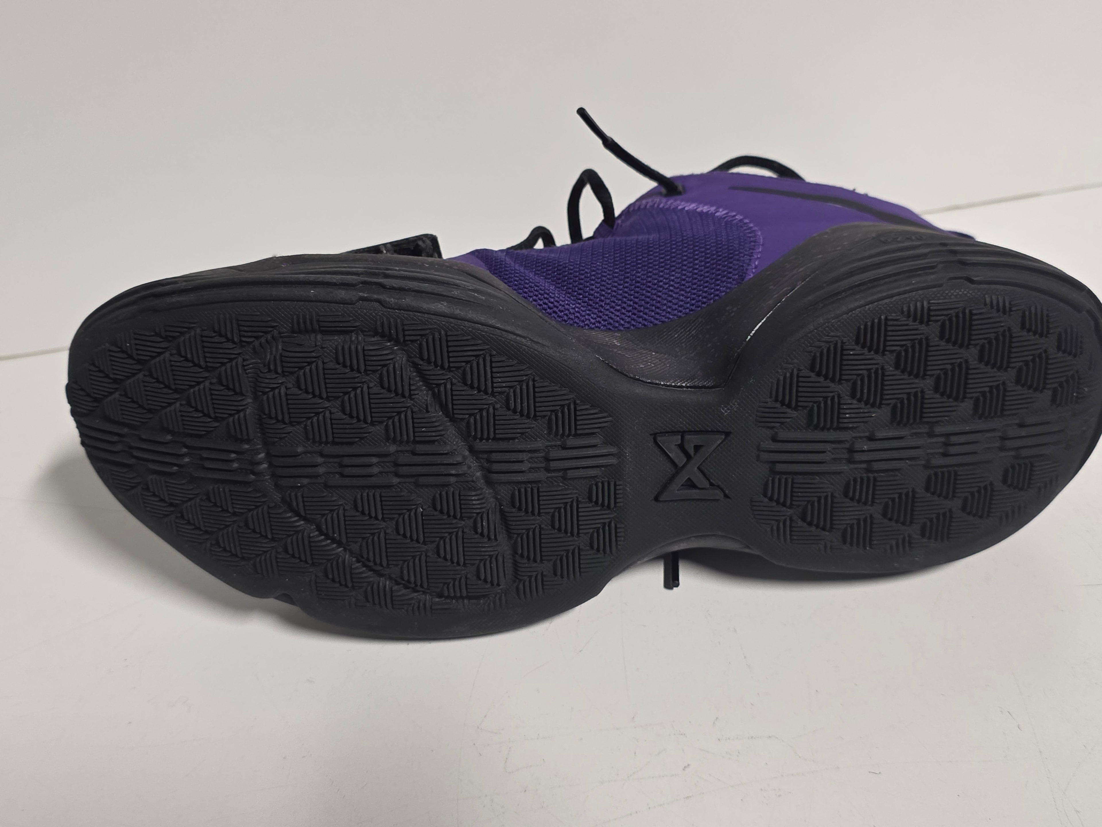 Nike Ben McLemore Signed Autograph Purple Basketball Shoe Performance Sneaker