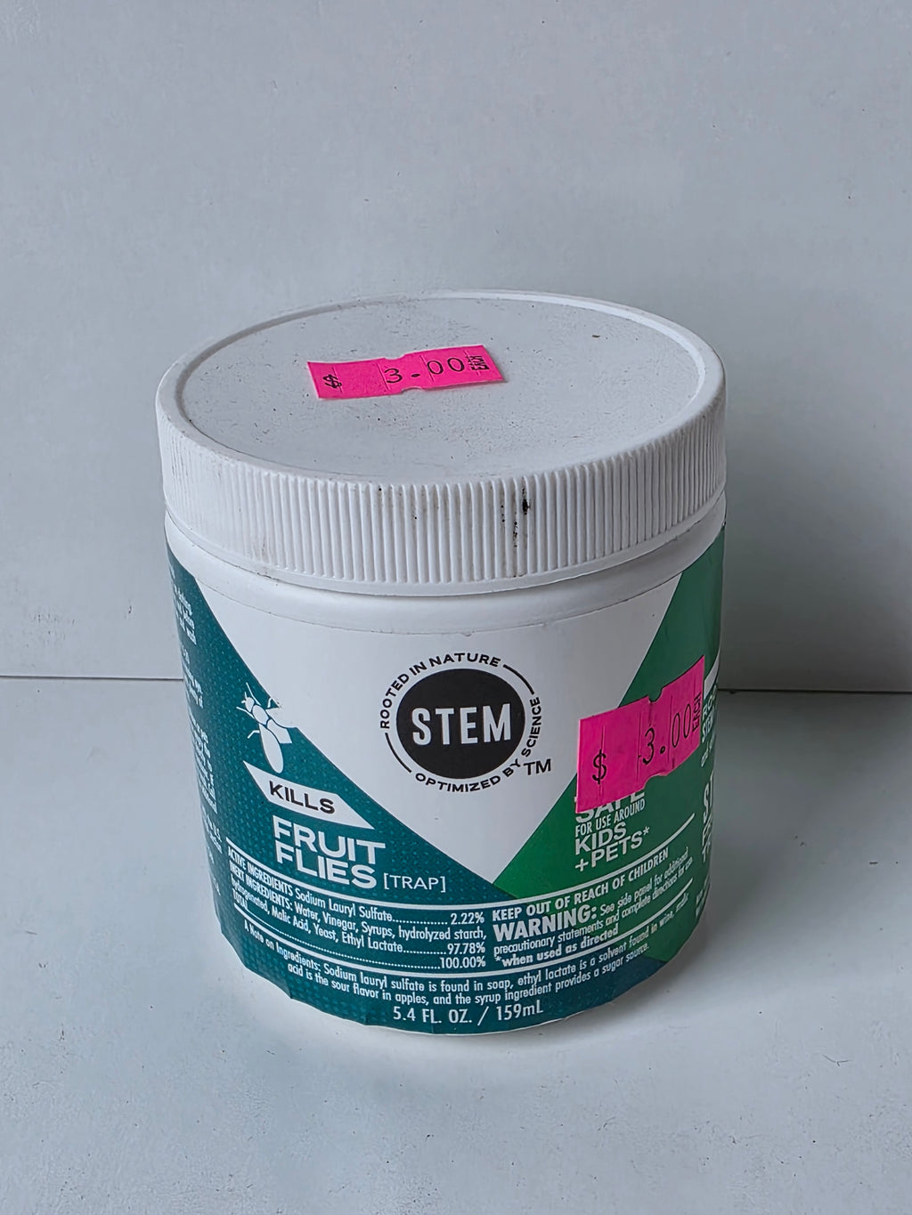 STEM Fruit Fly Trap Botanical Indoor Fly Killer Safe for Kids and Pets 5.4oz