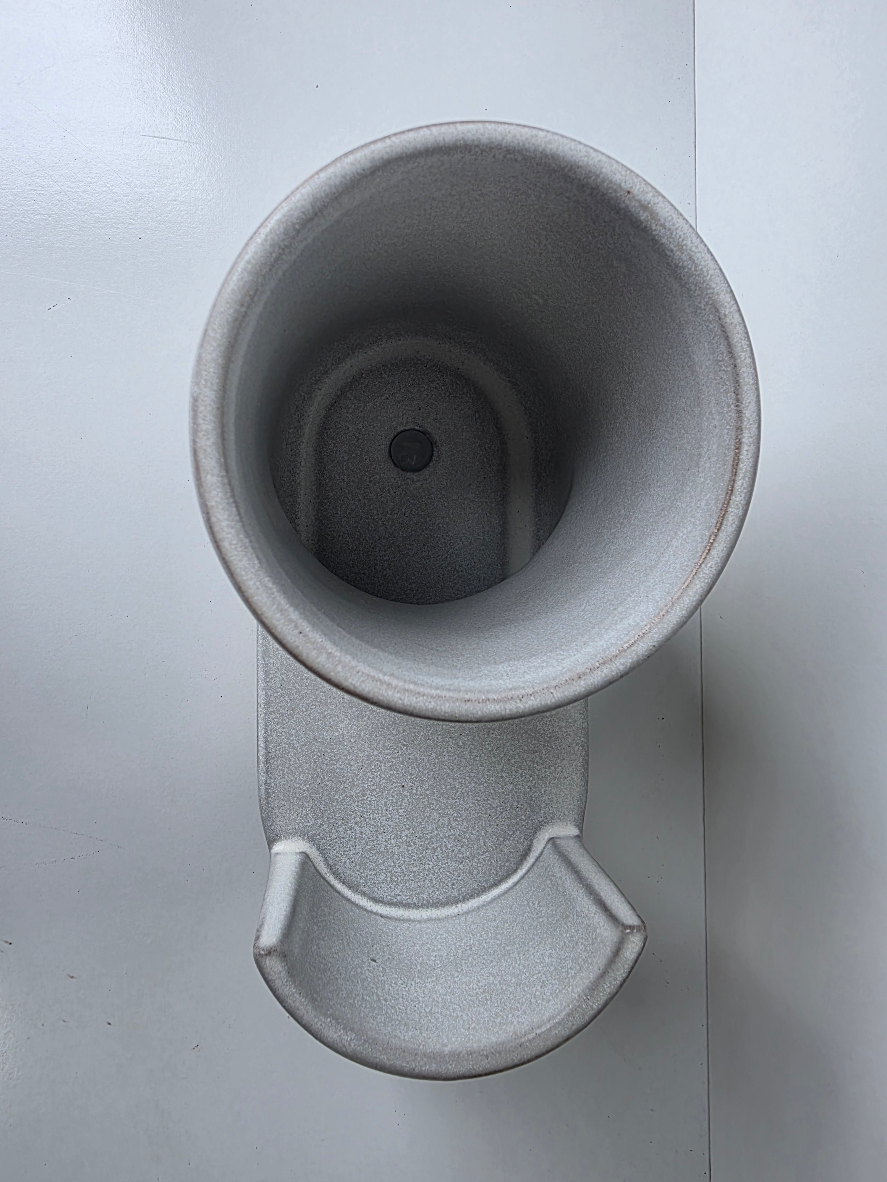 Modern Ceramic Planter with Built-In Tray – Matte Gray Stoneware Pot