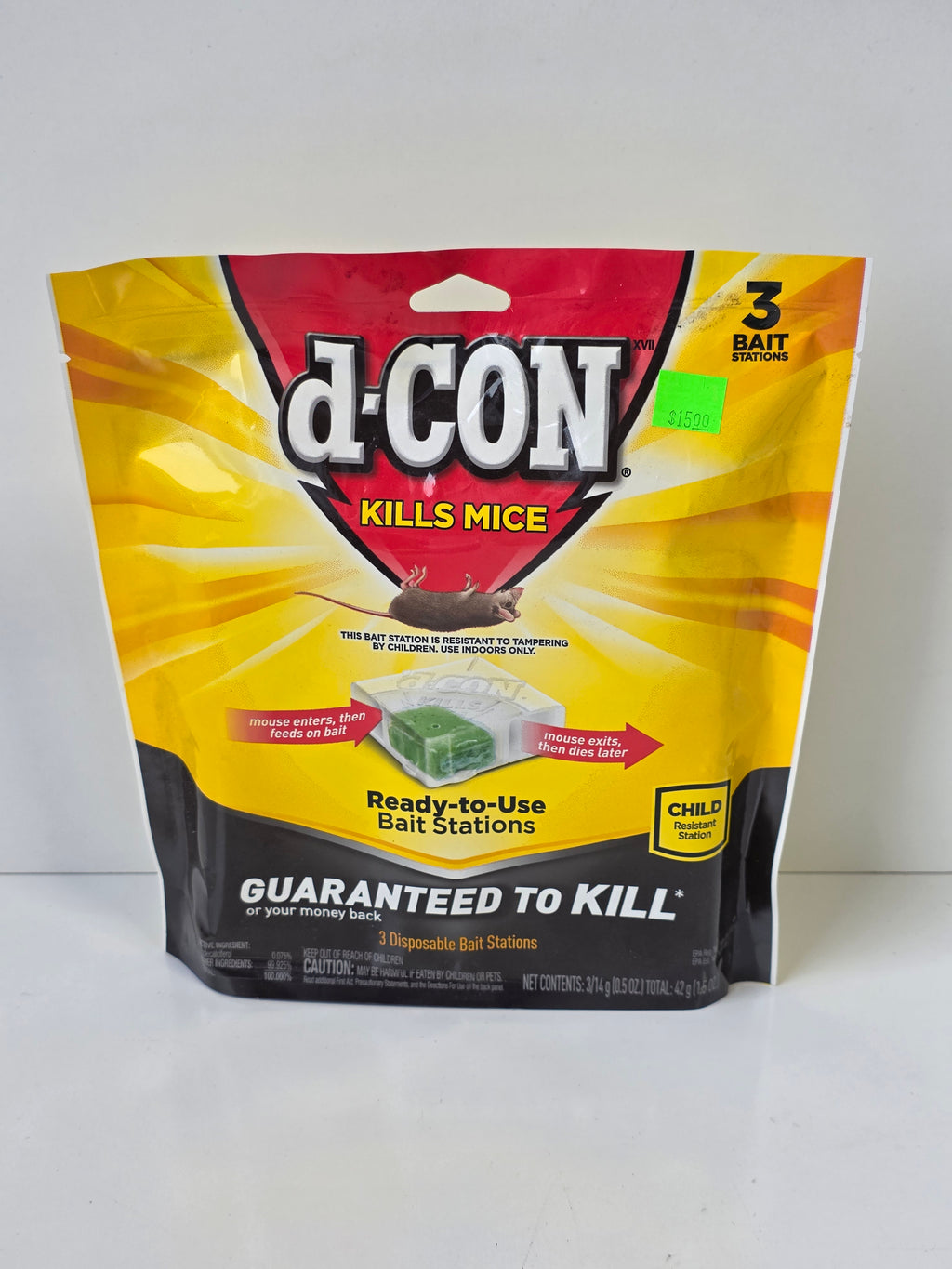 d-CON Ready-To-Use Mouse Bait Stations Child Resistant Indoor Pest Control 3ct