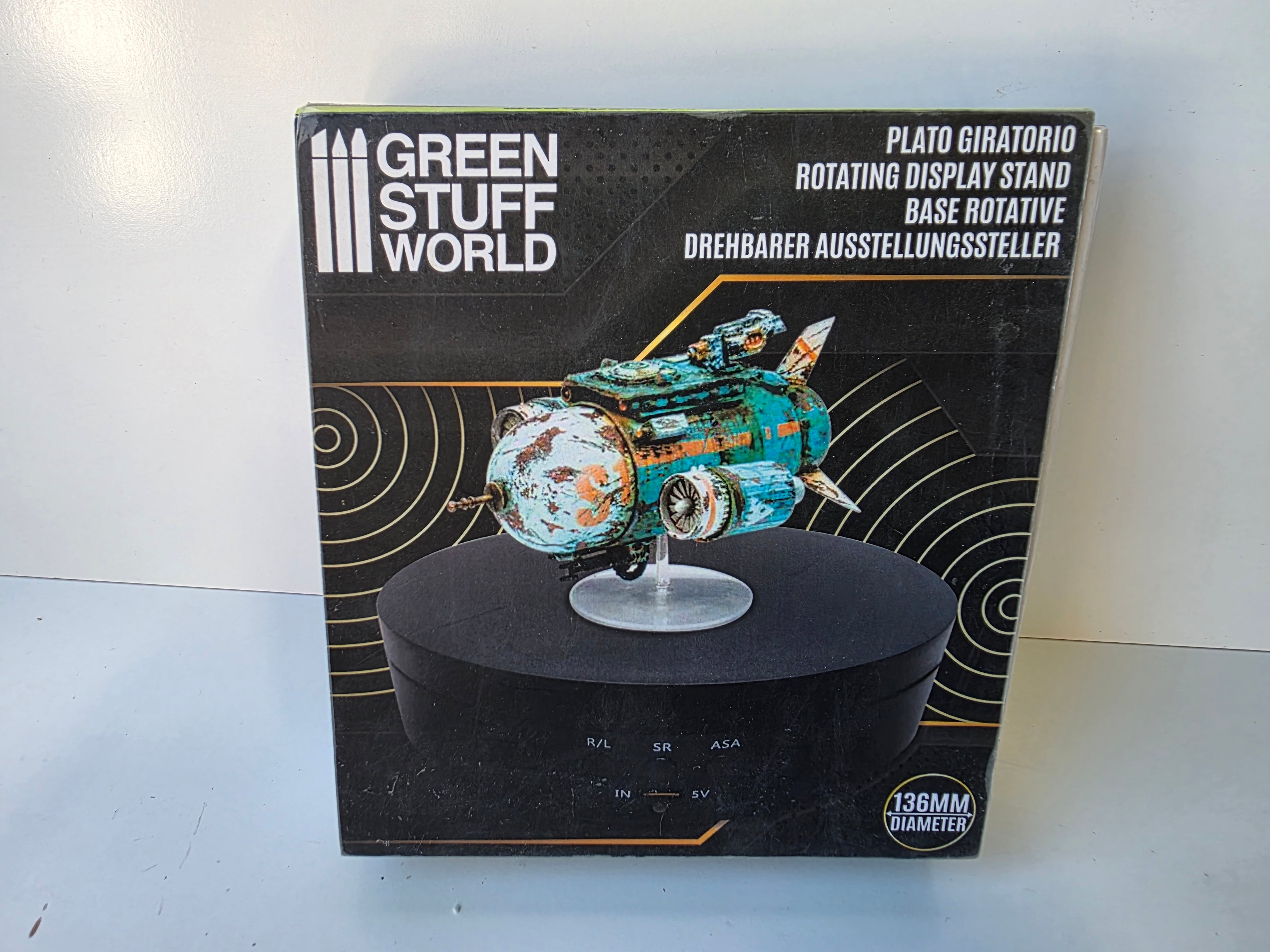 Green Stuff World Rotating Display Stand – 136mm Diameter (Model Display Turntable)