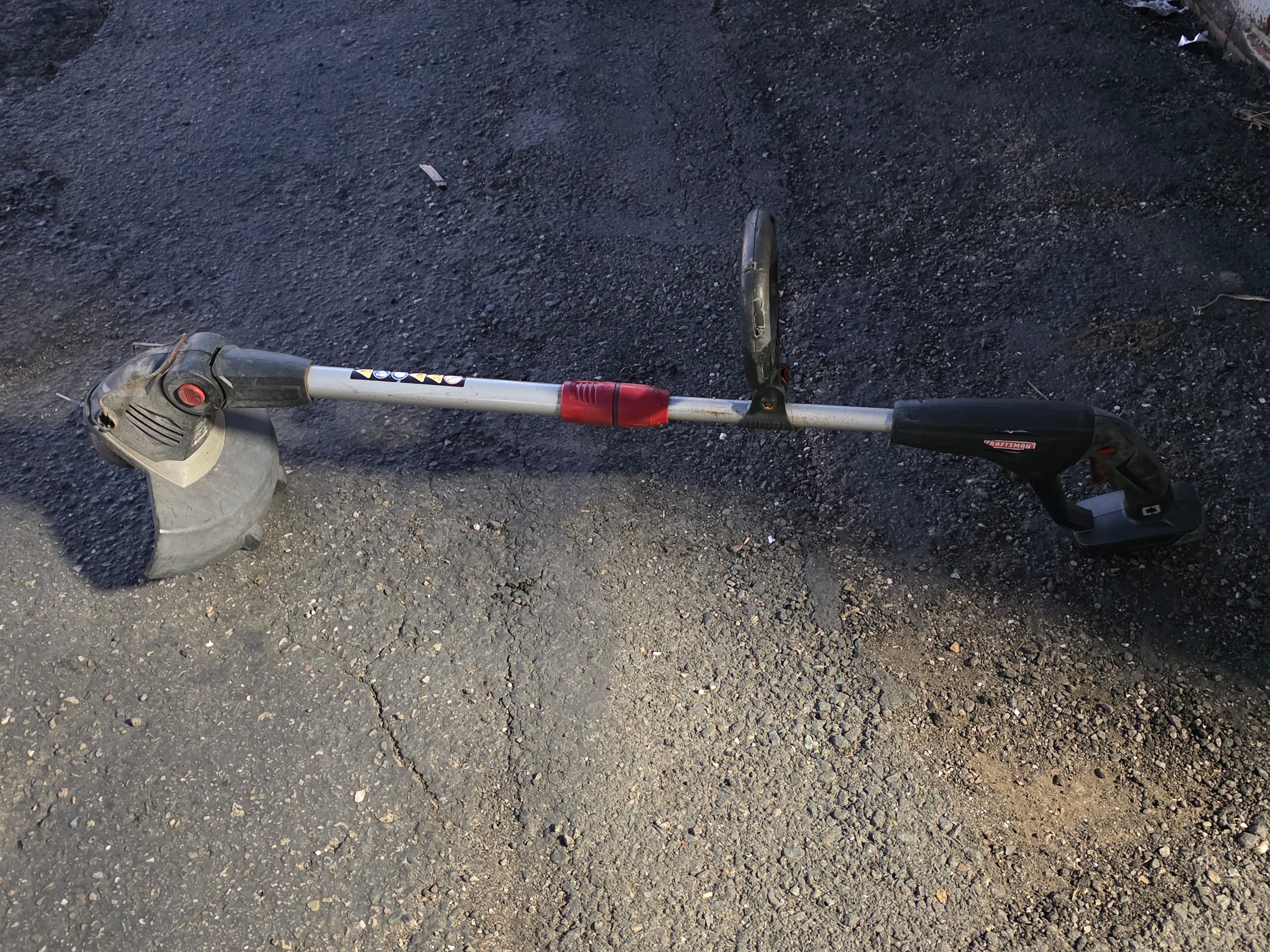 Craftsman 315.CR2000 C3 19.2V Cordless 12 Inch String Trimmer Tool Only Grass Edger