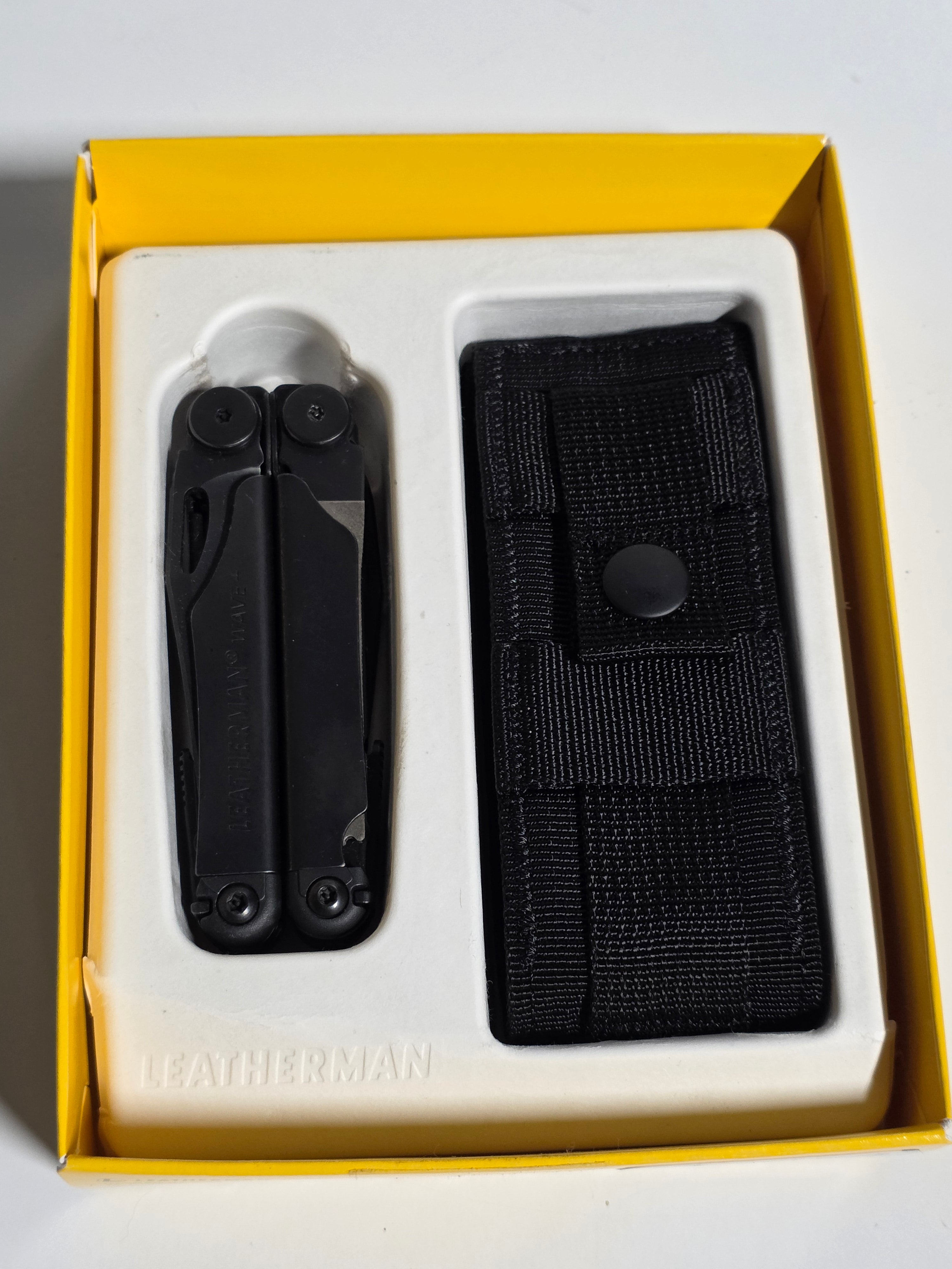 Leatherman Wave+ Black Multi-Tool with Nylon Sheath – 18 Tools in One – New in Box
