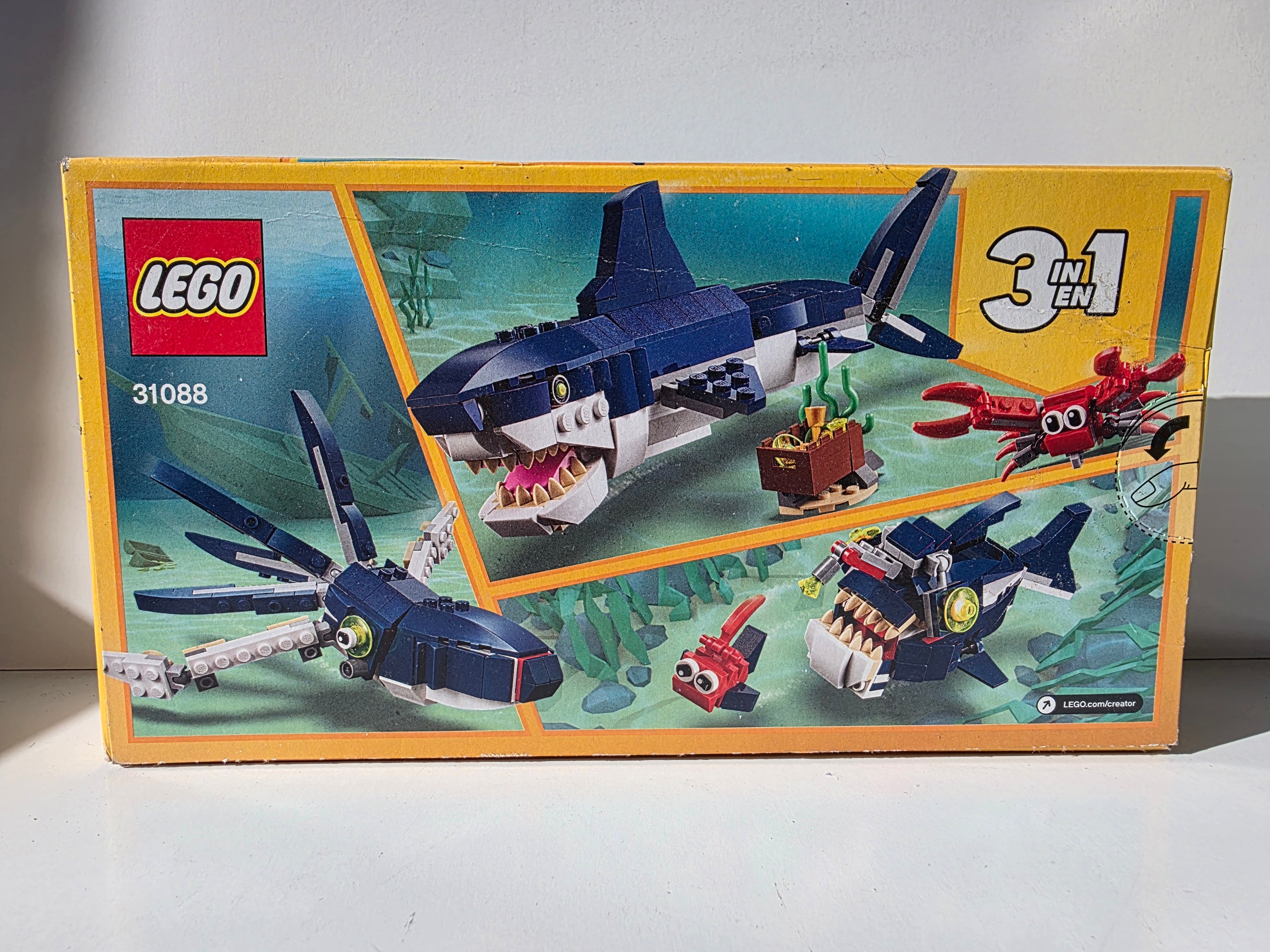 LEGO Creator 3-in-1: Deep Sea Creatures (Set 31088) – 230 Pieces – Build a Shark, Angler Fish, or Squid!