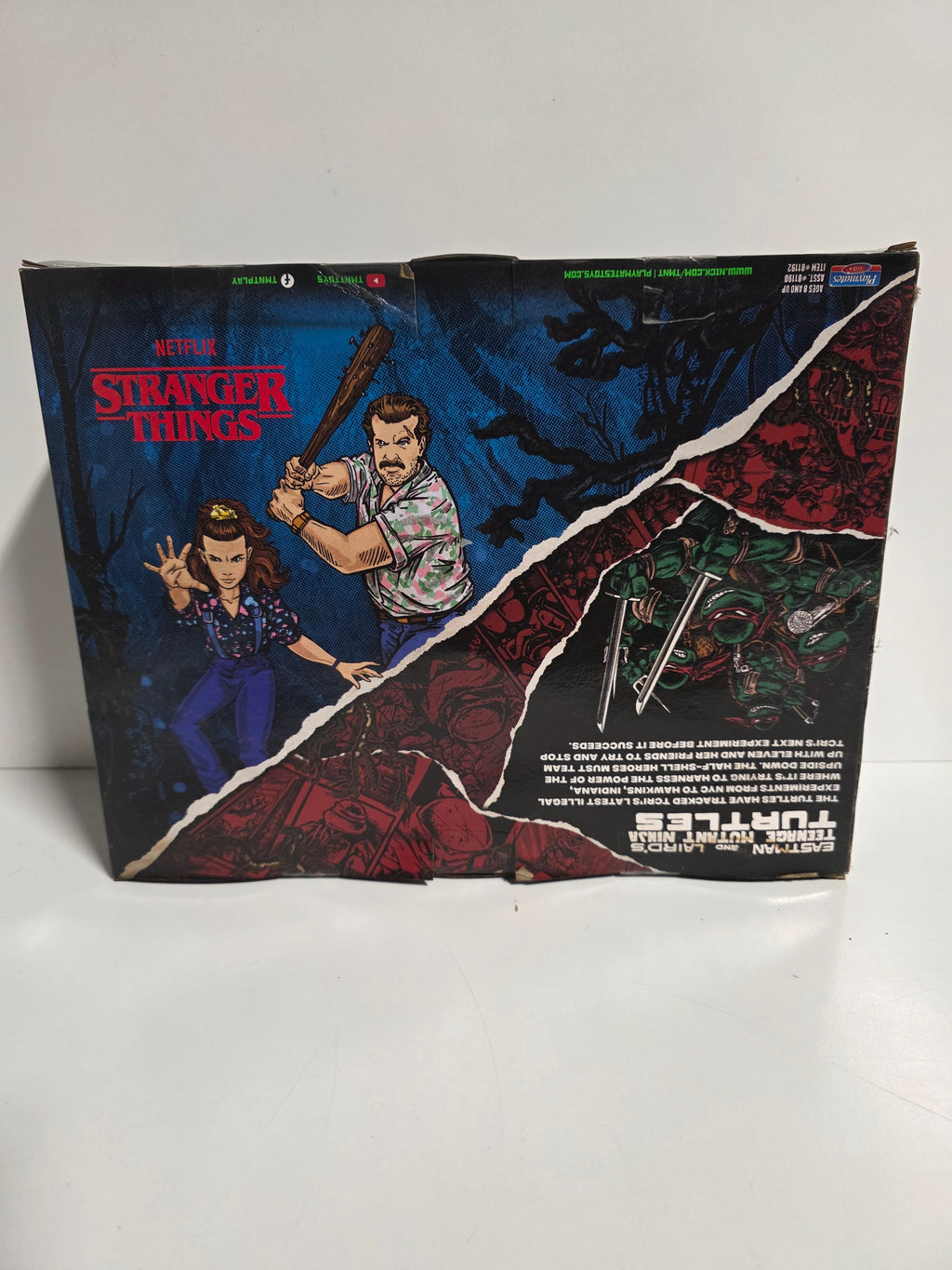 TMNT x Stranger Things Raphael Hopper Action Figure Set Collectible Piece BoxedTMNT x Stranger Things Raphael Hopper Action Figure Set Collectible Piece Boxed