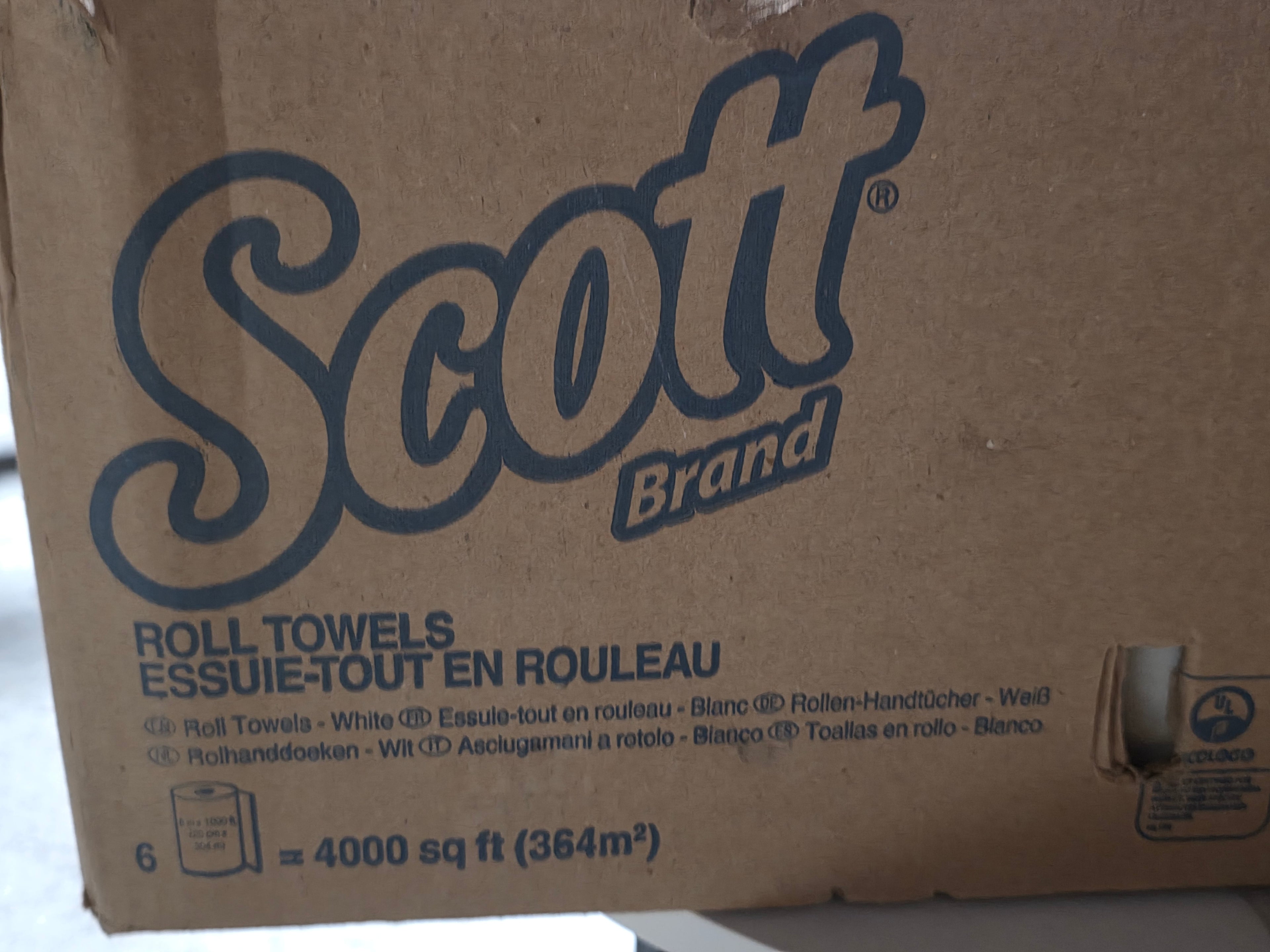 Scott® Toilet Paper Essential Universal High-Capacity Hard Roll 6 Count 4000sqft White