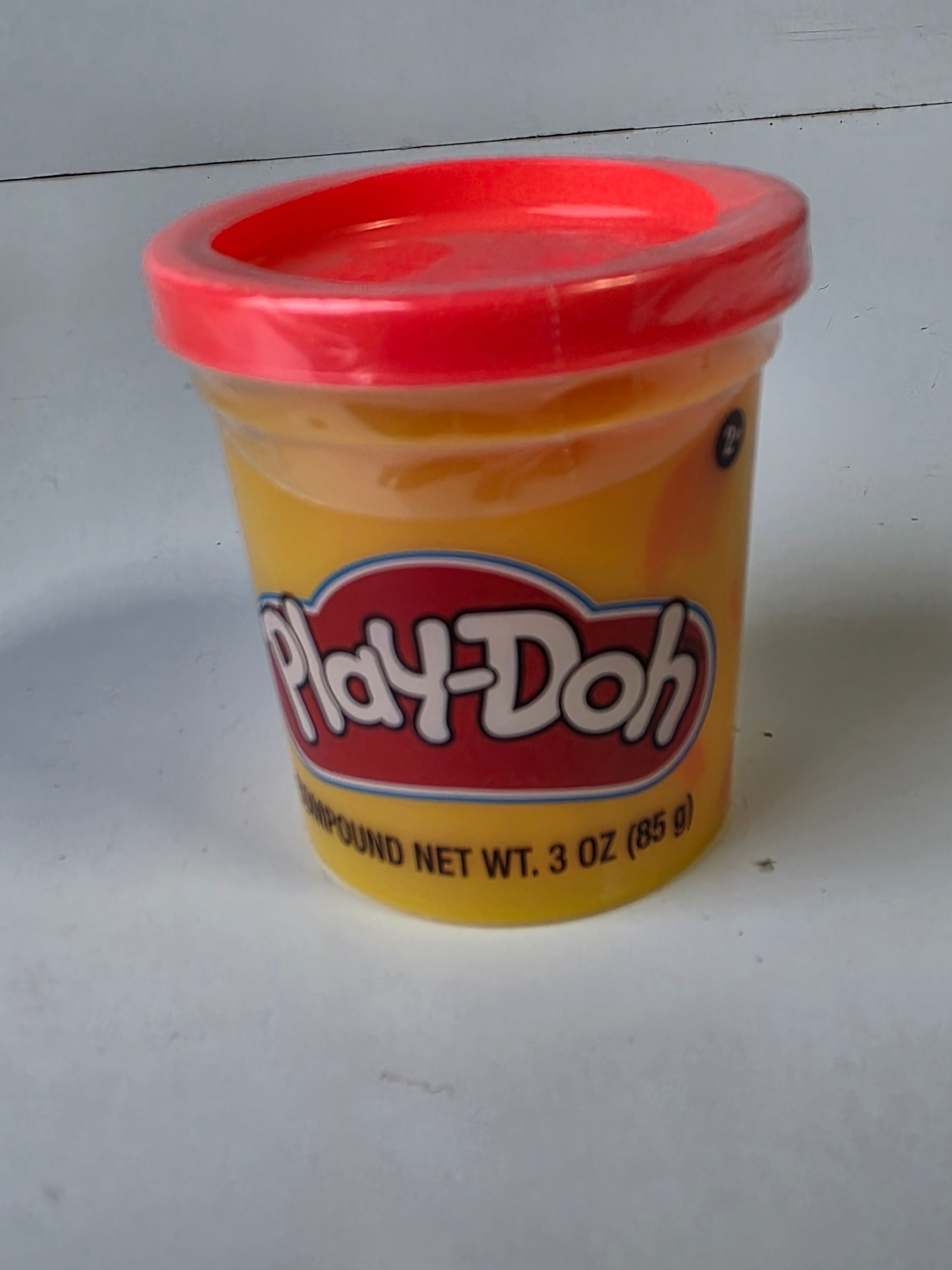 Hasbro Play-Doh Modeling Compound Yellow 3 oz Creativity Craft Dough for Kids