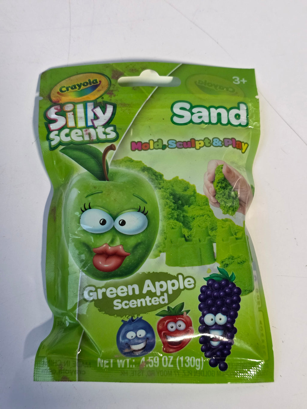 Crayola Silly Scents Green Apple Scented Moldable Play Sand Kids Creative Sensory Toy