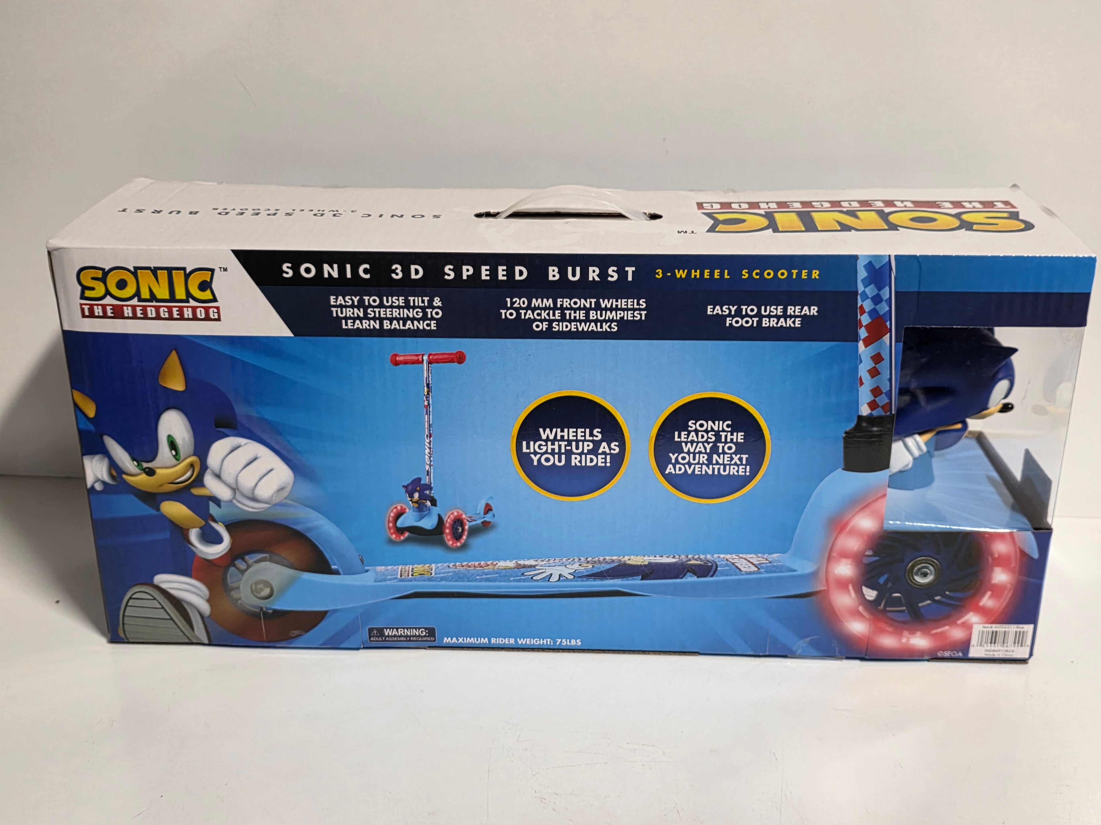 Sonic 3D Speed Burst Light-Up Wheels 3-Wheel Kids Scooter Balance Ride Toy