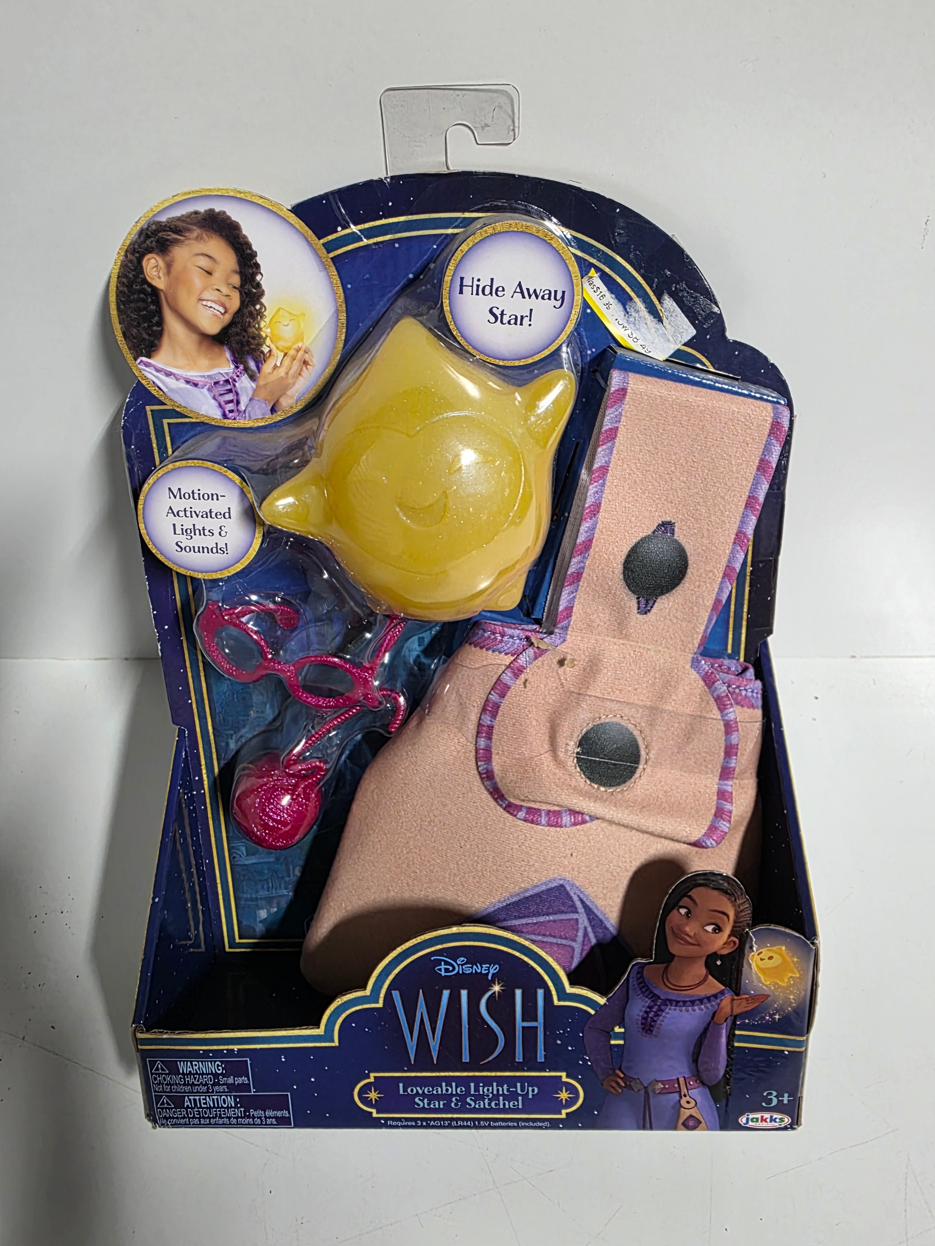 Disney Wish Loveable Light-Up Star and Satchel Motion-Activated Kids Roleplay Set