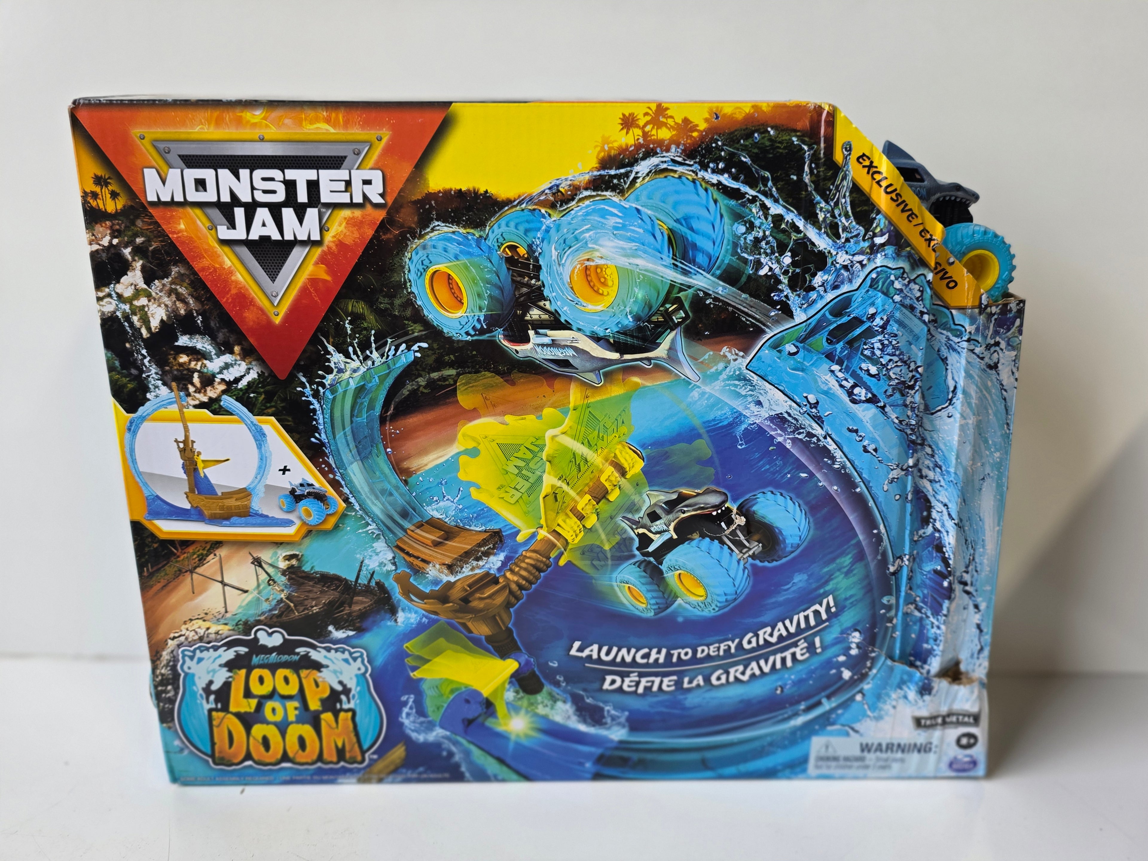 Monster Jam Loop of Doom True Metal Stunt Playset Exclusive 1 64 Scale Toy Set