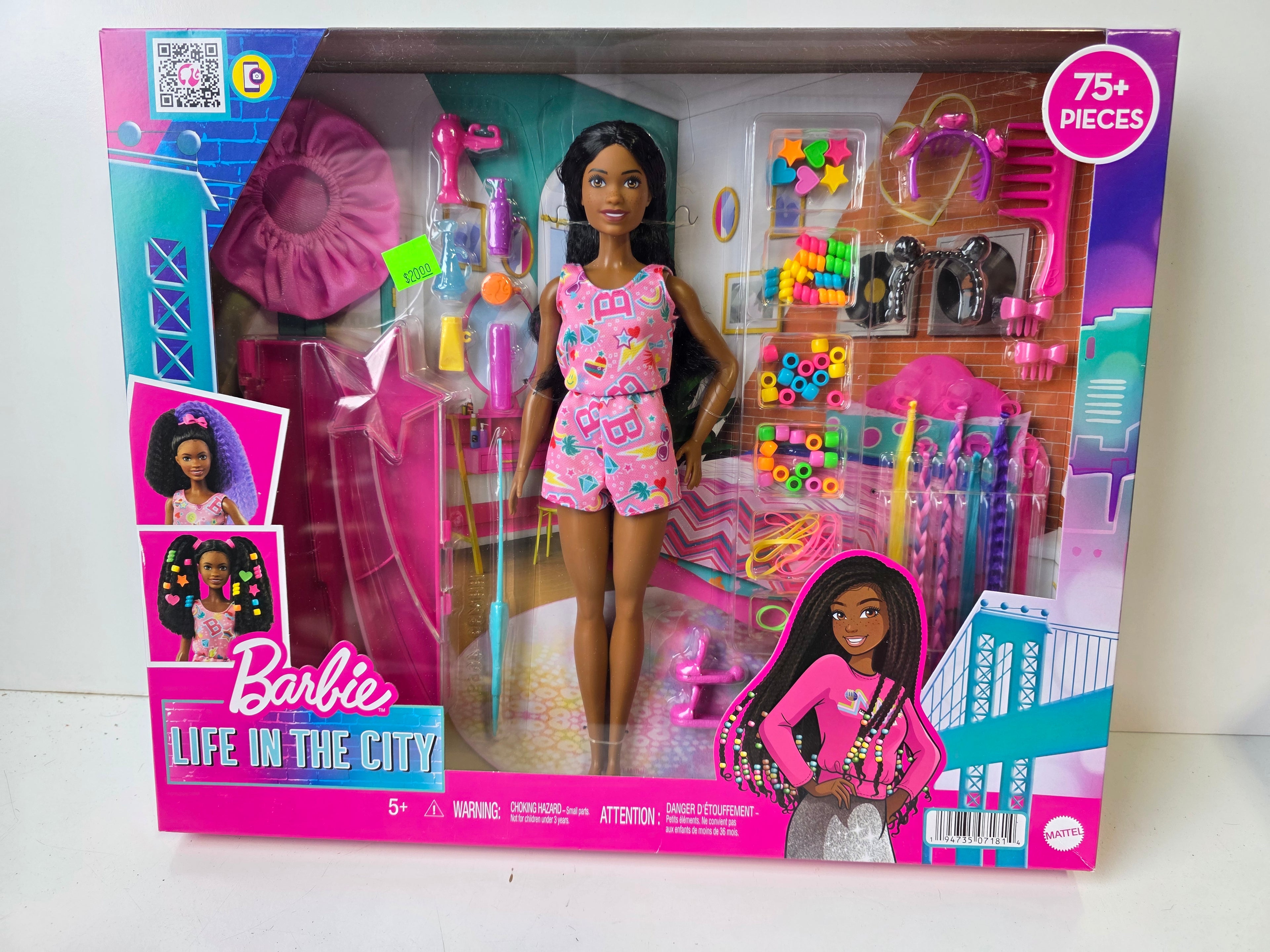 Mattel Barbie Life in the City Hair Styling Doll and Accessory Set HHM39