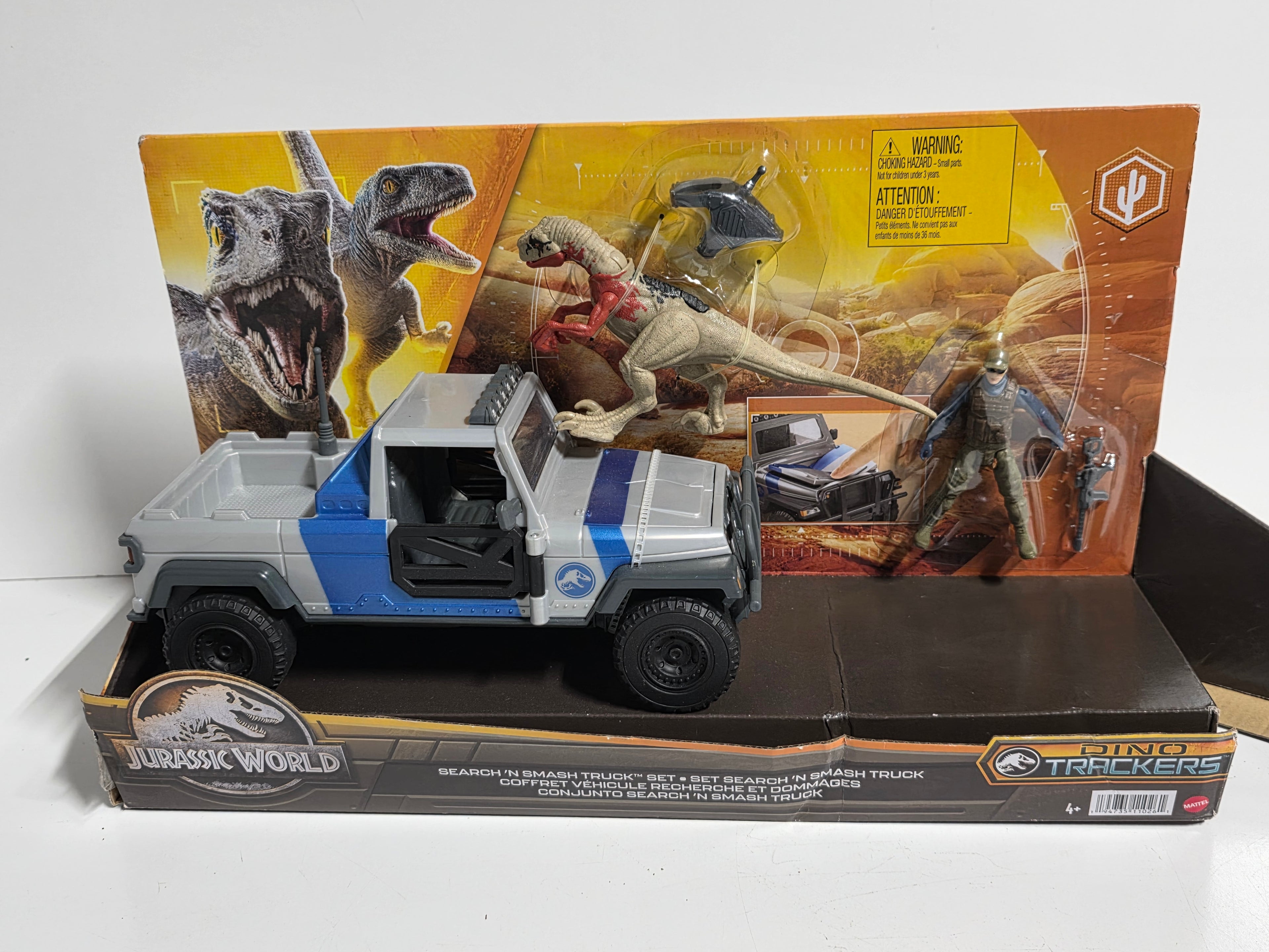 Mattel Jurassic World Dino Trackers Search N Smash Truck Collectible Playset