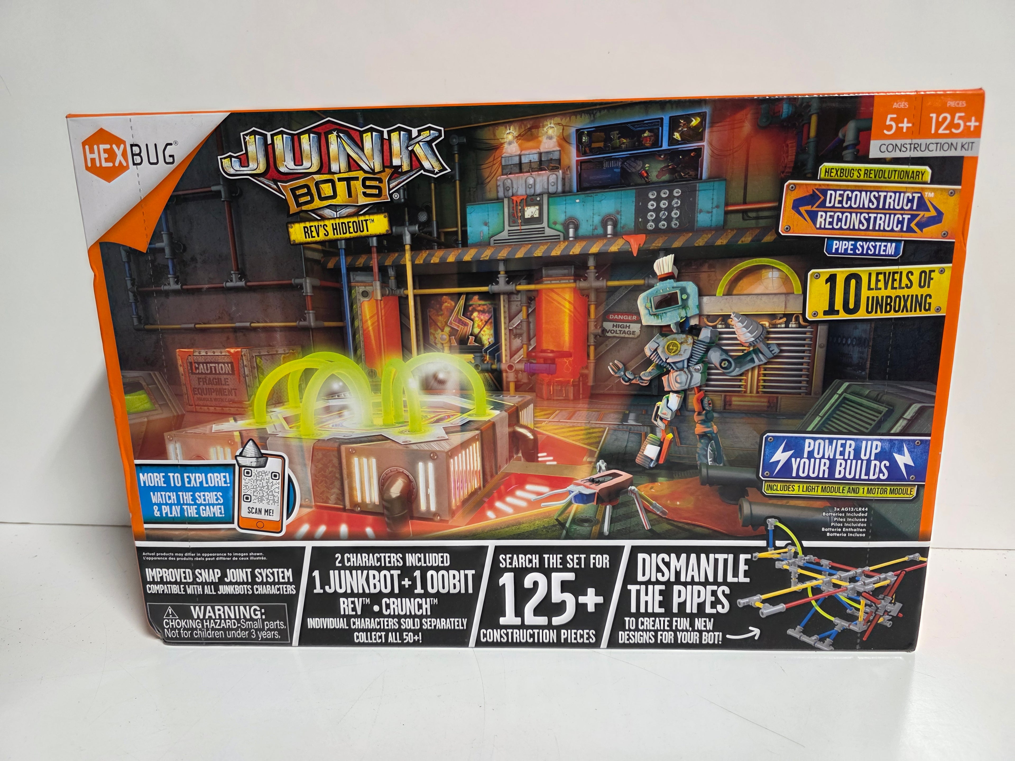 Hexbug Junkbots Revs Hideout 125 Piece Construction Kit Playset Collectible