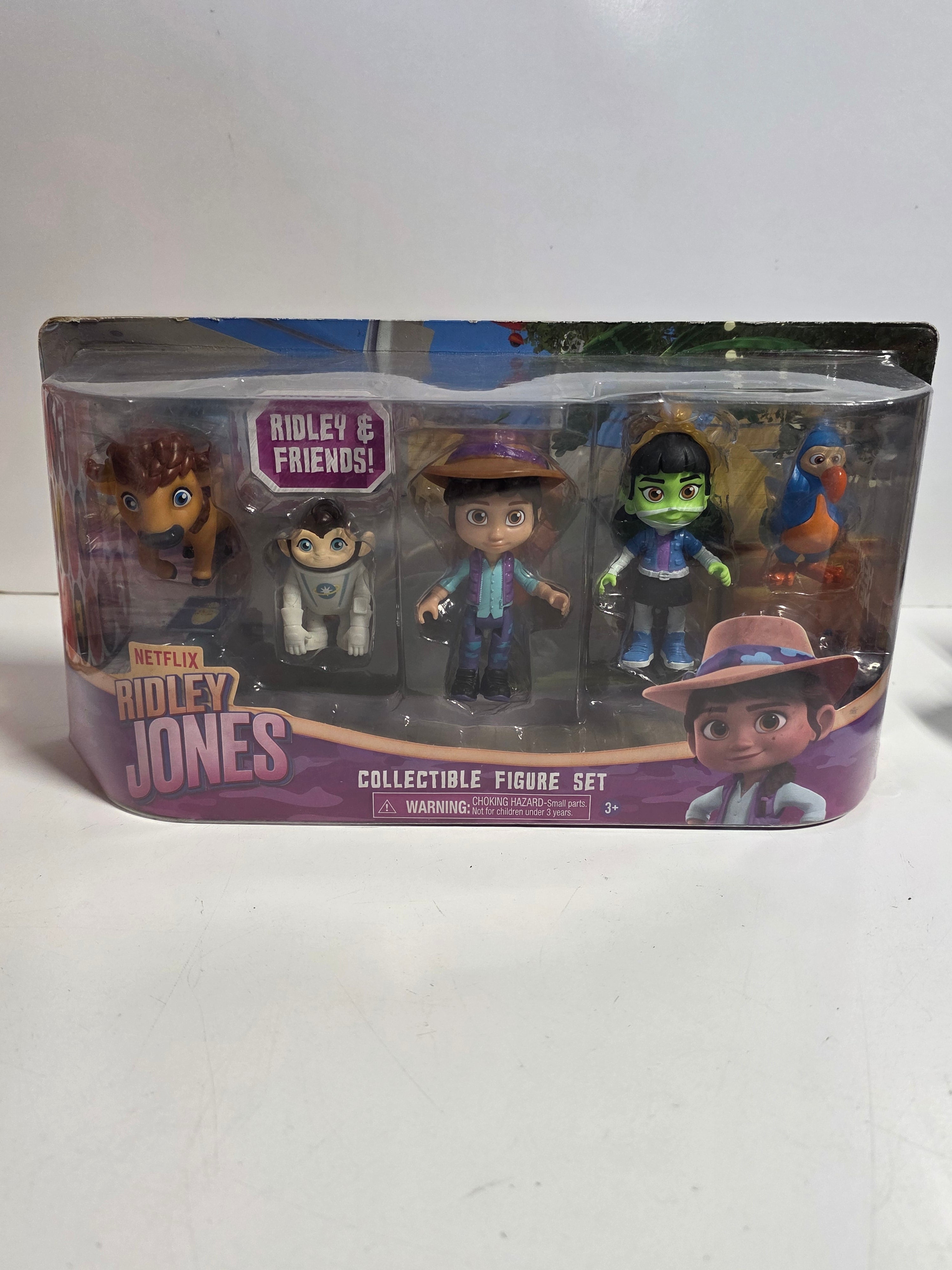 Netflix Ridley Jones Collectible Figure Set Kids Toy Pack with Ridley Fred Ismat Dudley Peaches