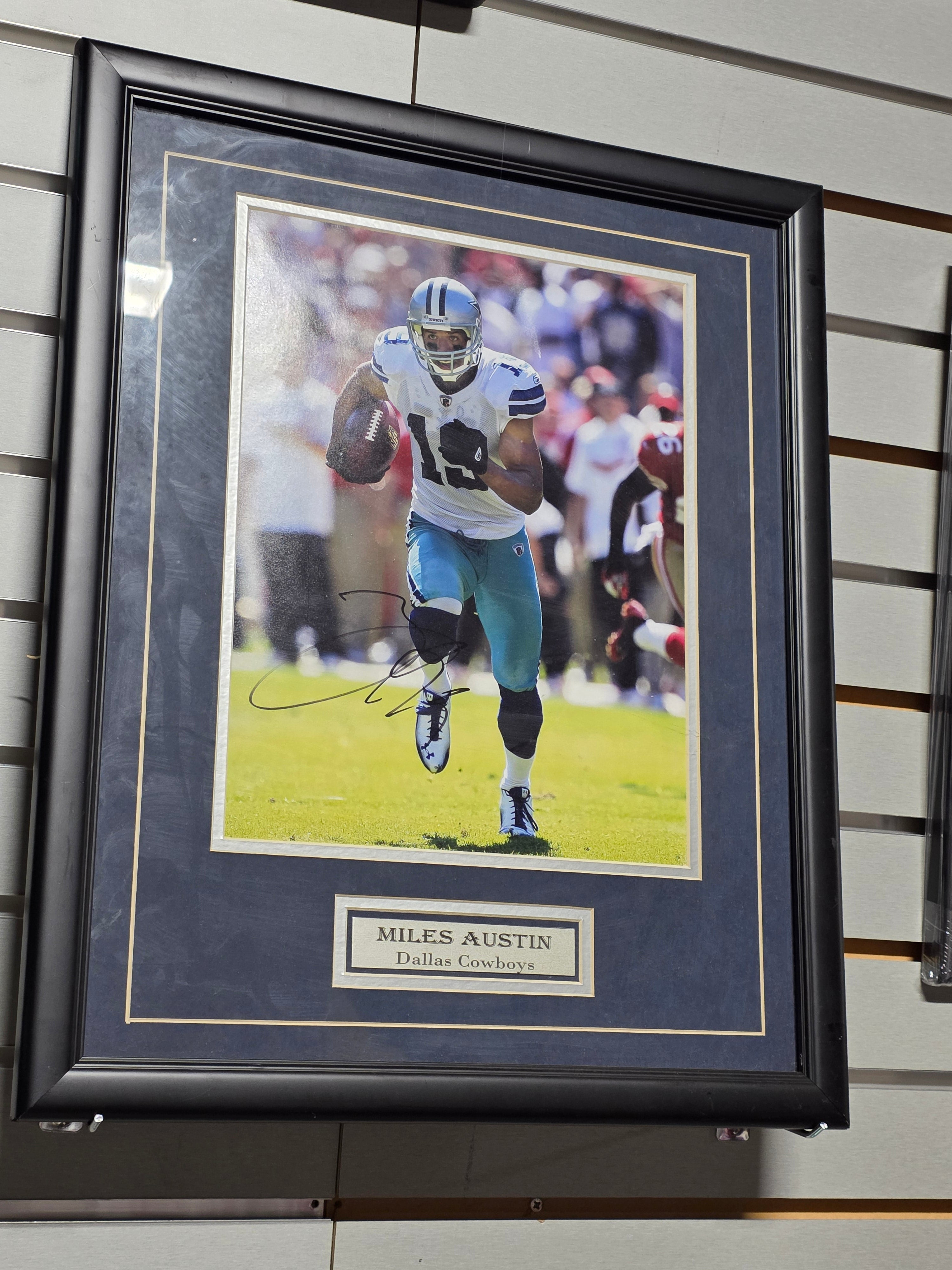 Signed Autograph Miles Austin Dallas Cowboys Framed Football Photo Collectible
