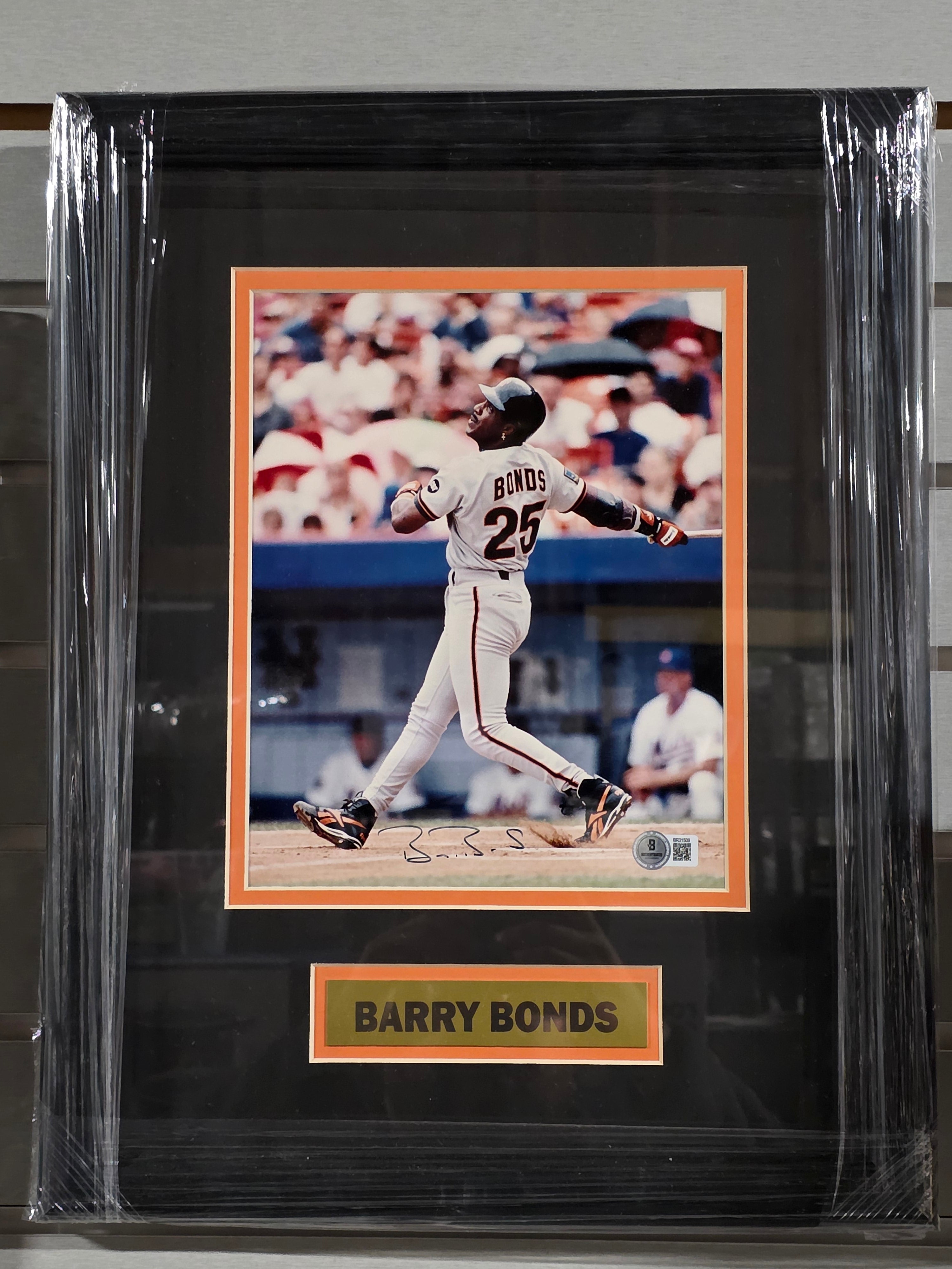 Barry Bonds Signed Framed Giants Photo Display Beckett Authenticated Collectible Art