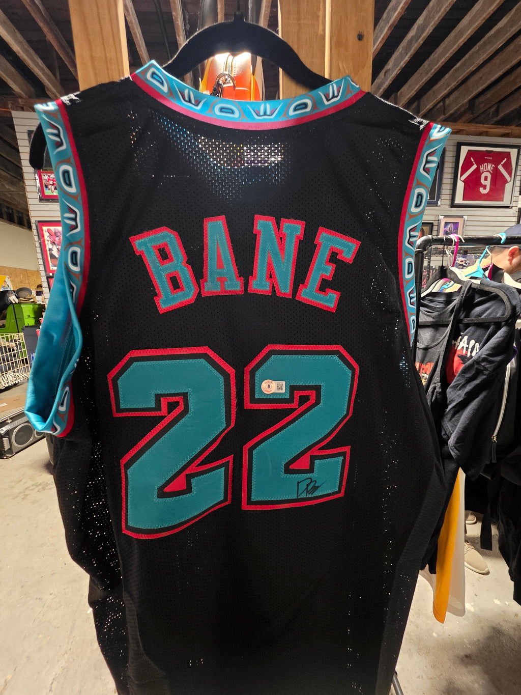 Desmond Bane Signed Autograph Number 22 Black Basketball Jersey Beckett Auth