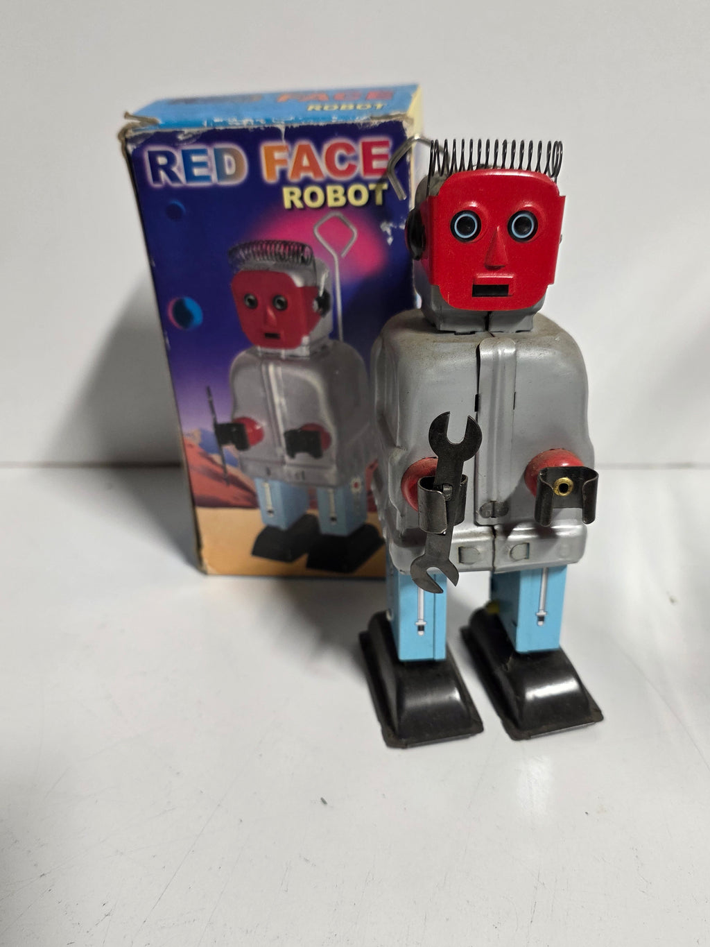 Vintage Red Face Robot Tin Wind Up Toy MS 413 Boxed Collectible Display Figure