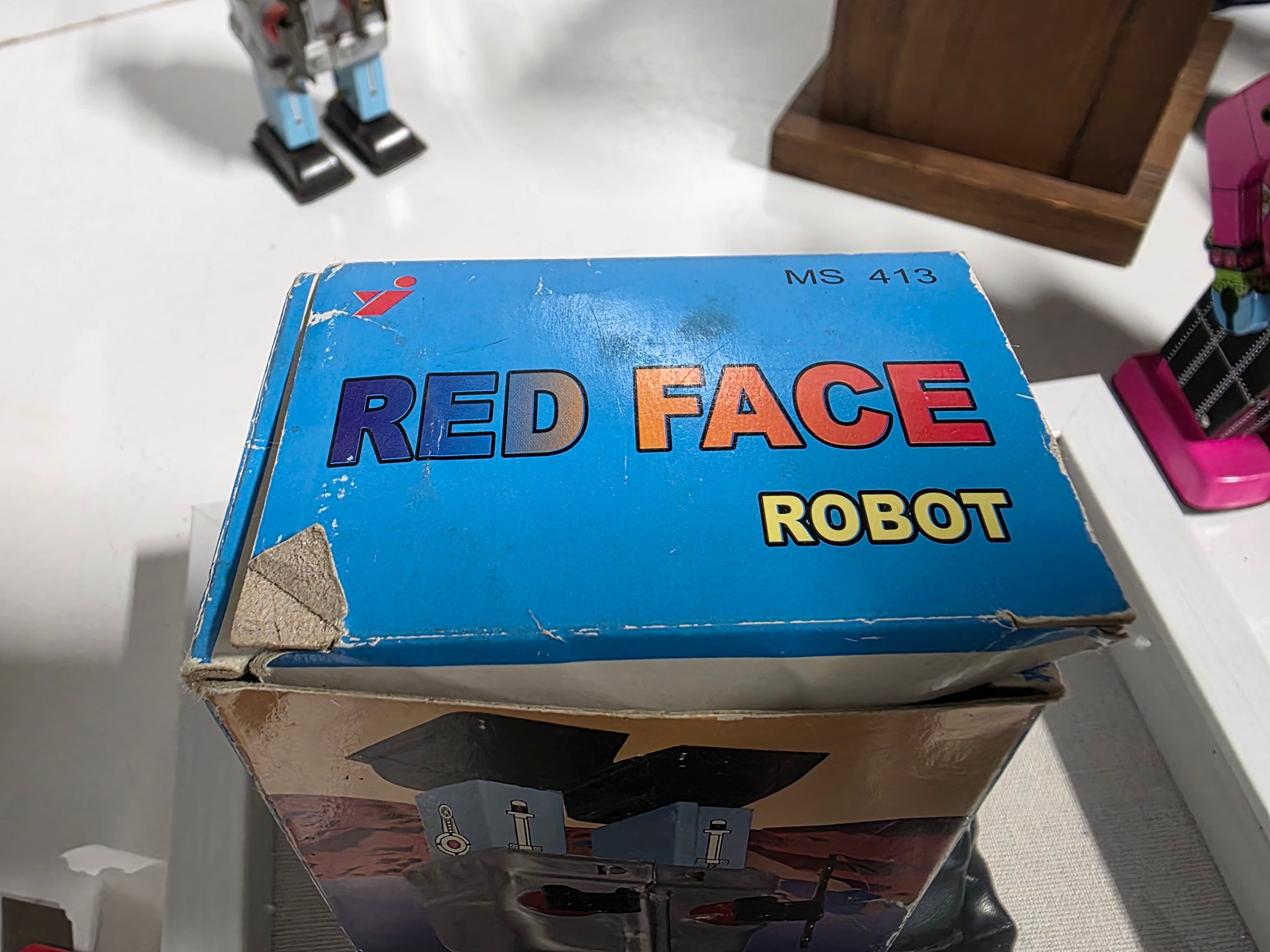 Vintage Red Face Robot Tin Wind Up Toy MS 413 Boxed Collectible Display Figure