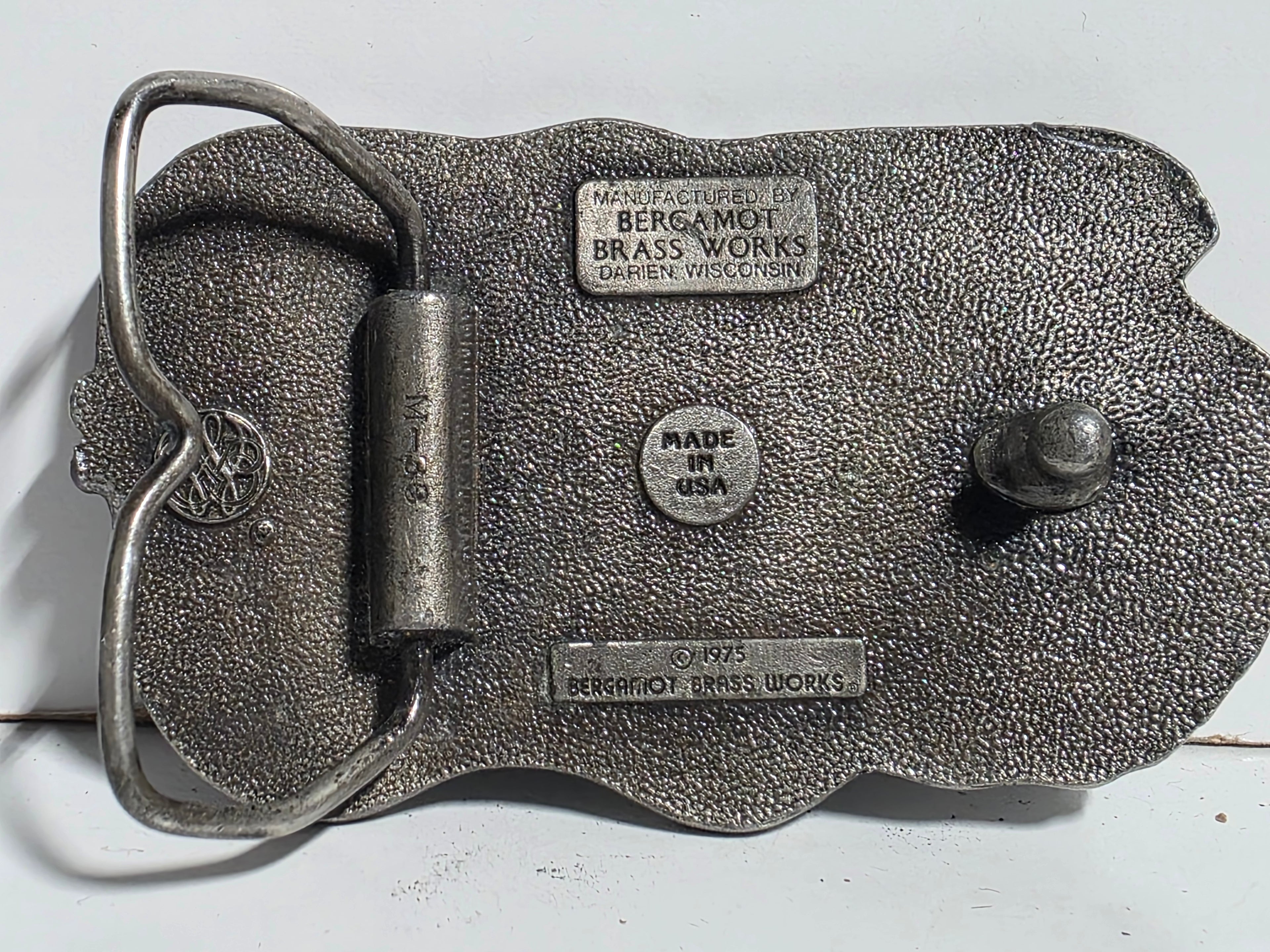 Vintage 1975 Gladiator Motorcycle Bergamot Brass Works Metal Belt Buckle USA Display
