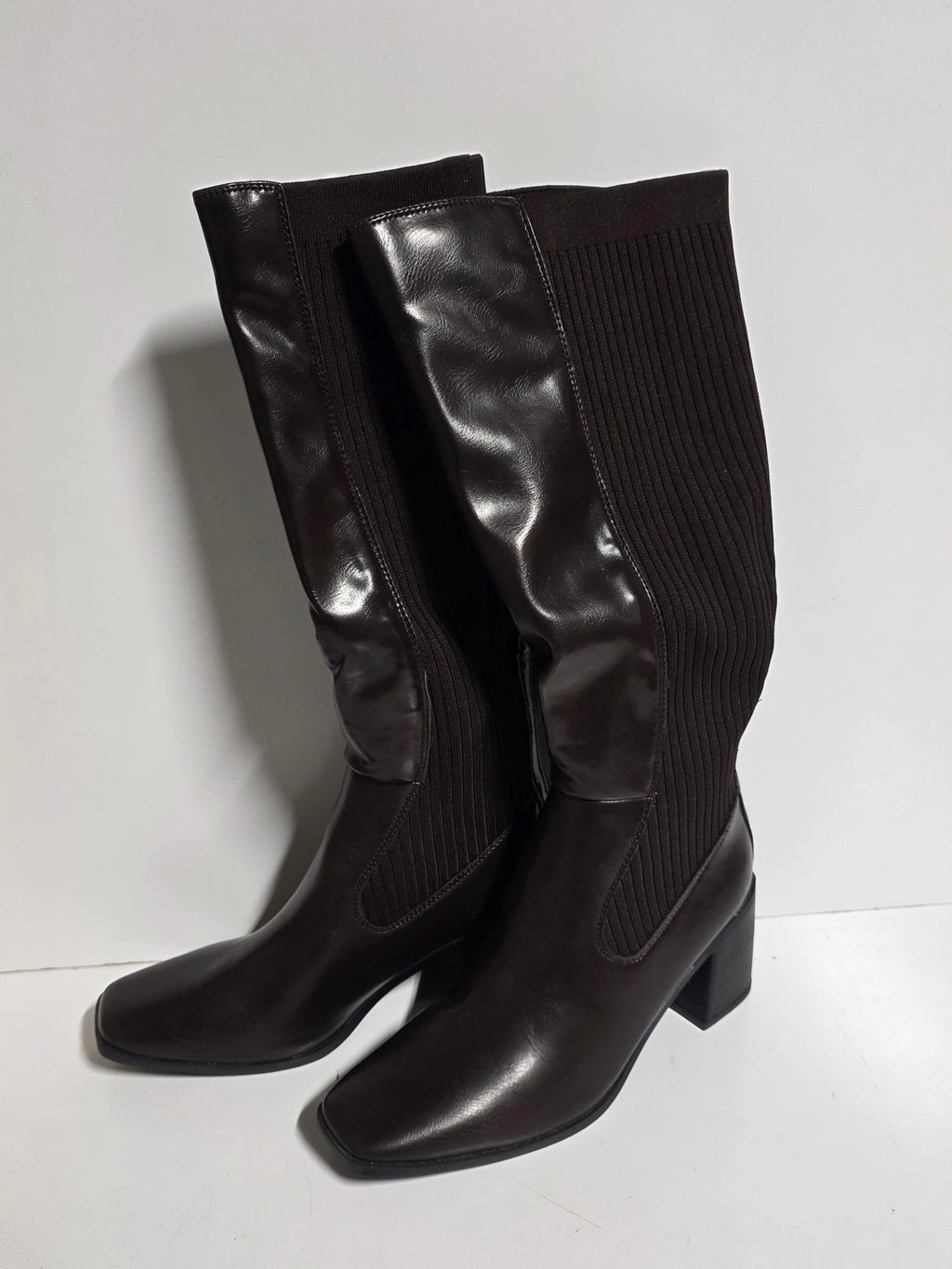 Womens Brown Knee High Heeled Boots Size 9 Stretch Panel Classic Style Fashion