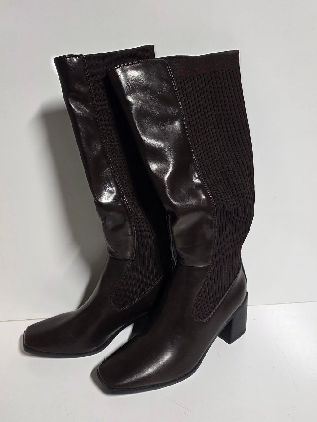 Womens Brown Knee High Heeled Boots Size 9 Stretch Panel Classic Style Fashion