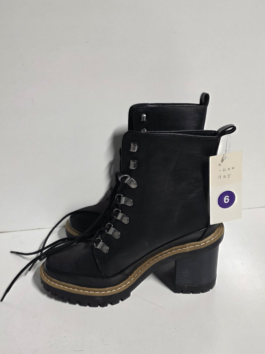 A New Day Women’s Black Lace-Up Block Heel Ankle Boots Size 6 Classic Style