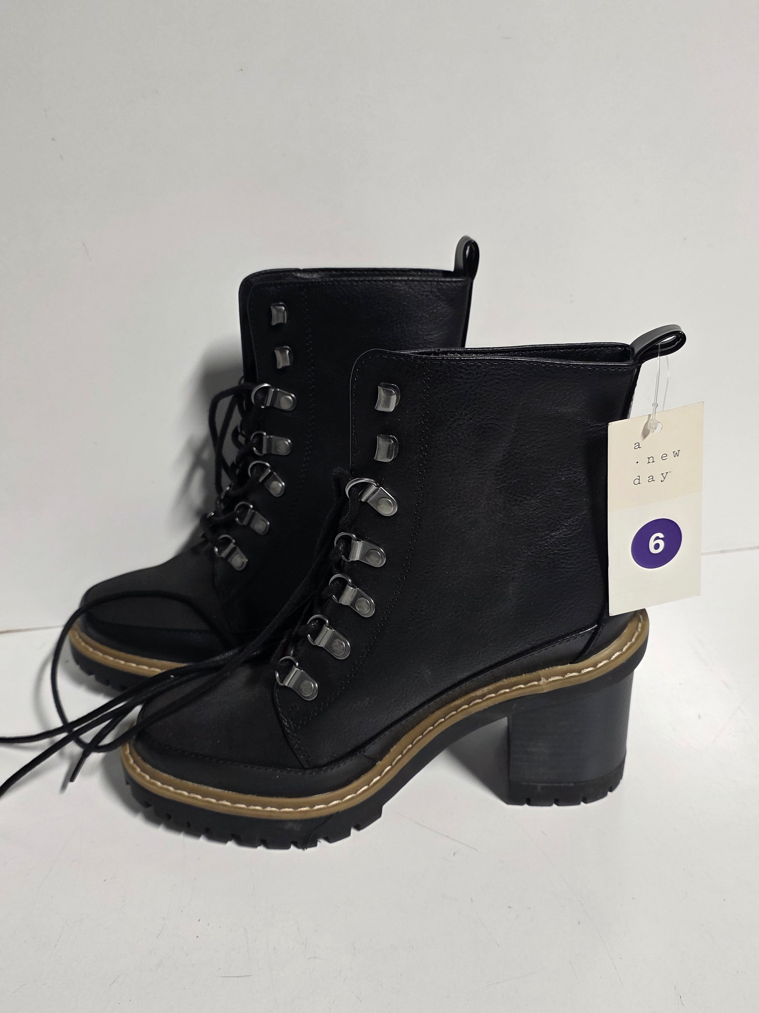 A New Day Women’s Black Lace-Up Block Heel Ankle Boots Size 6 Classic Style