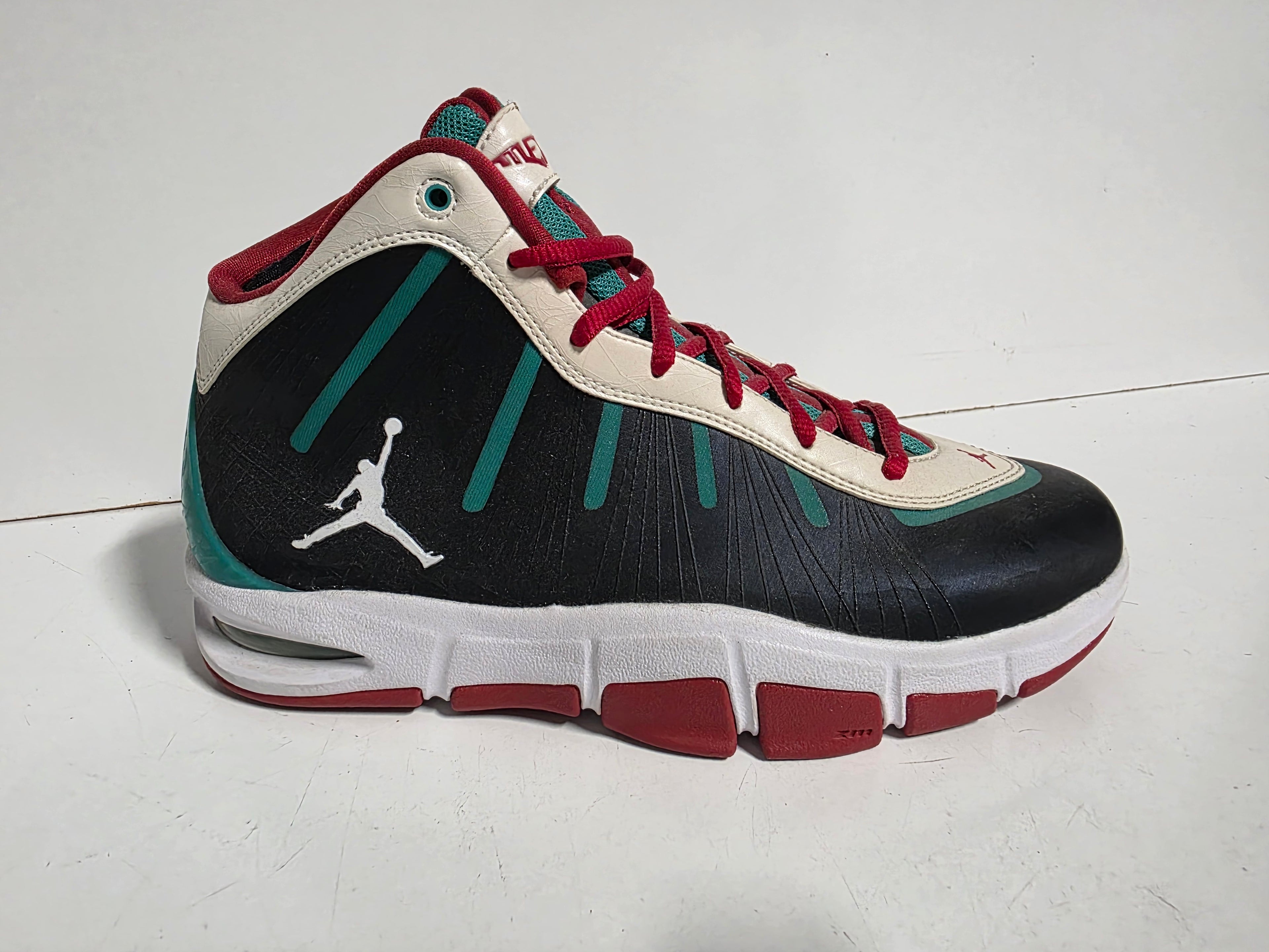 Autograph NBA Nike Air Jordan Melo M7 Advance Signed Carmelo Anthony Shoe