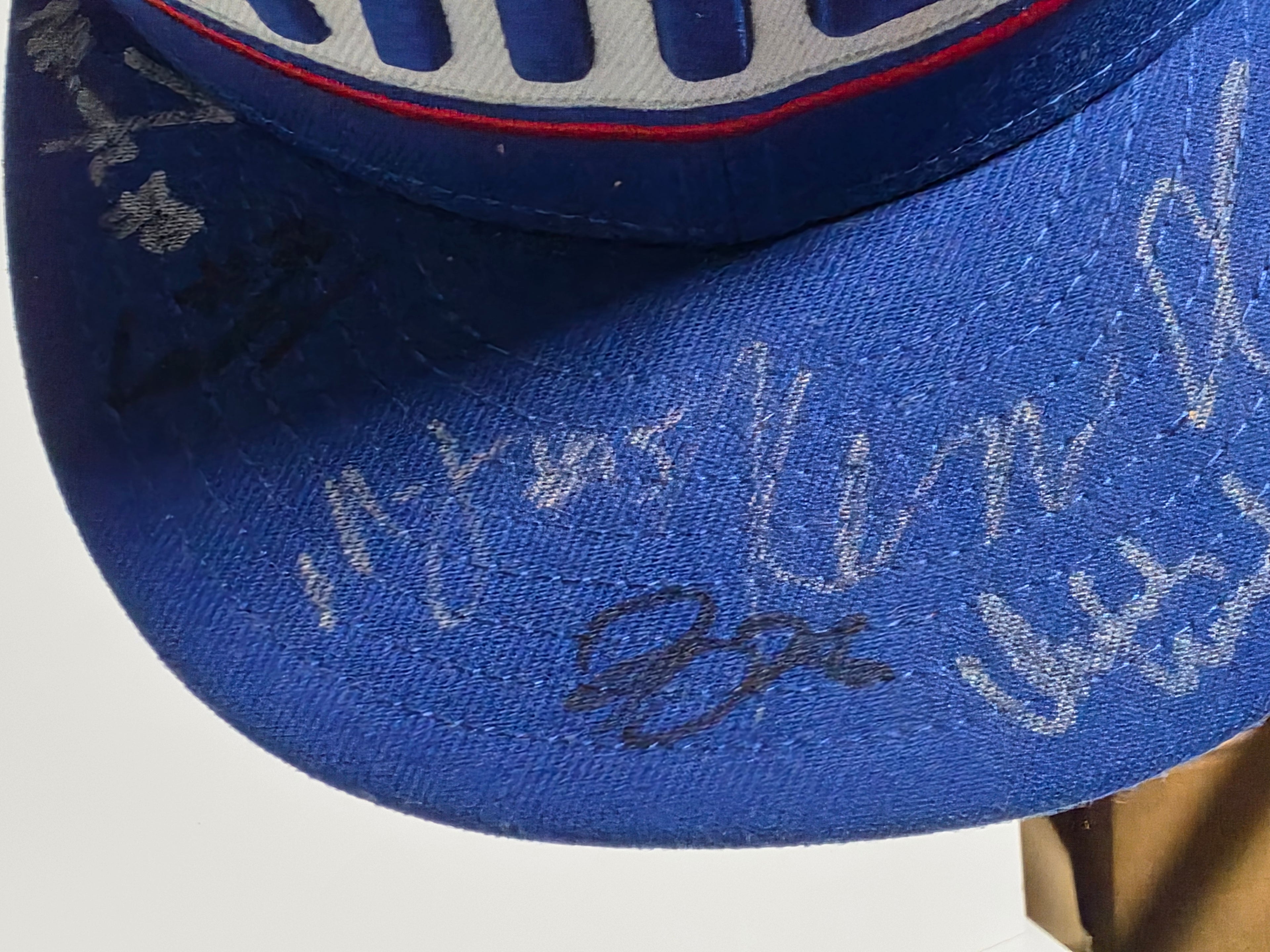 Sacramento Kings Signed Autograph Multi Player NBA Snapback Hat Collectible