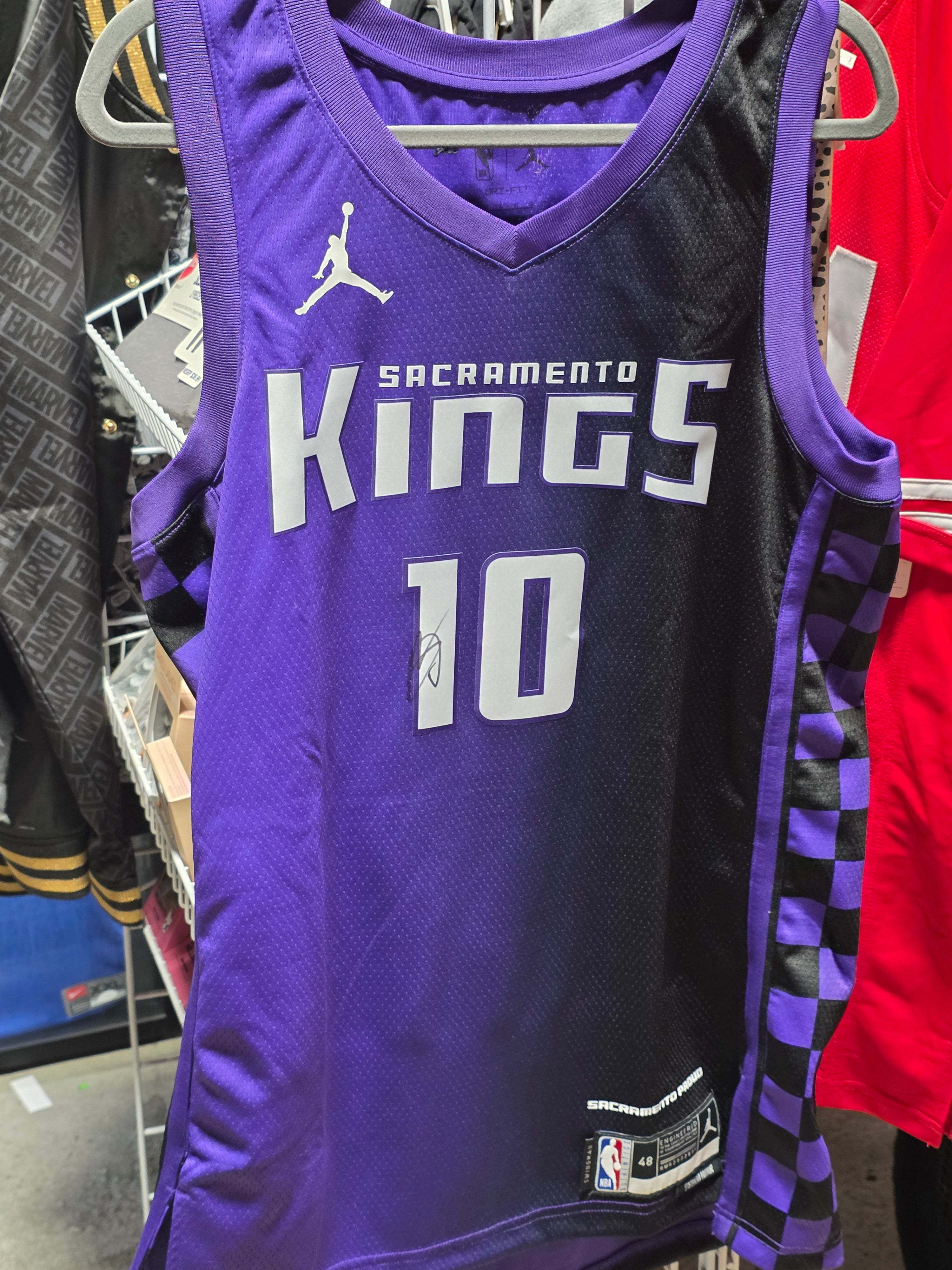 Nike Sacramento Kings Jersey Autographed DeMar DeRozan Domantas Sabonis Signed
