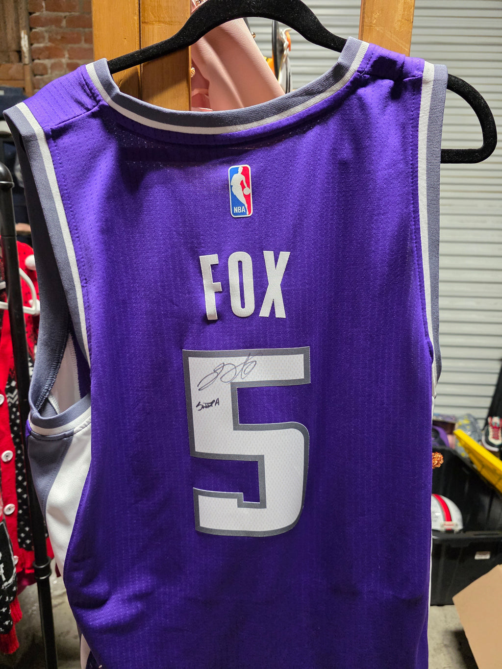 Adidas NBA De'Aaron Fox Basketball Jersey Signed Sacramento Kings Autograph