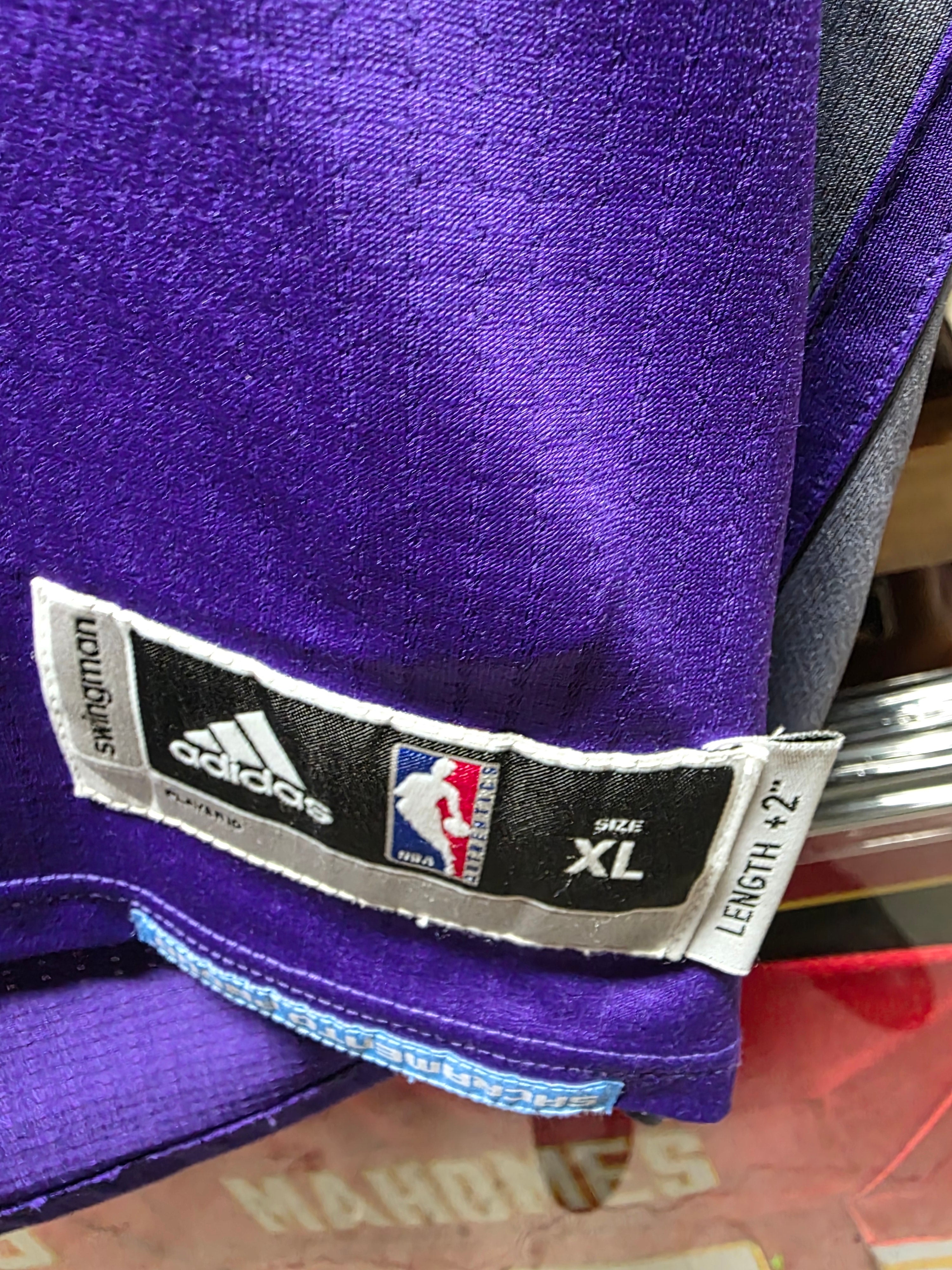 Adidas NBA De'Aaron Fox Basketball Jersey Signed Sacramento Kings Autograph