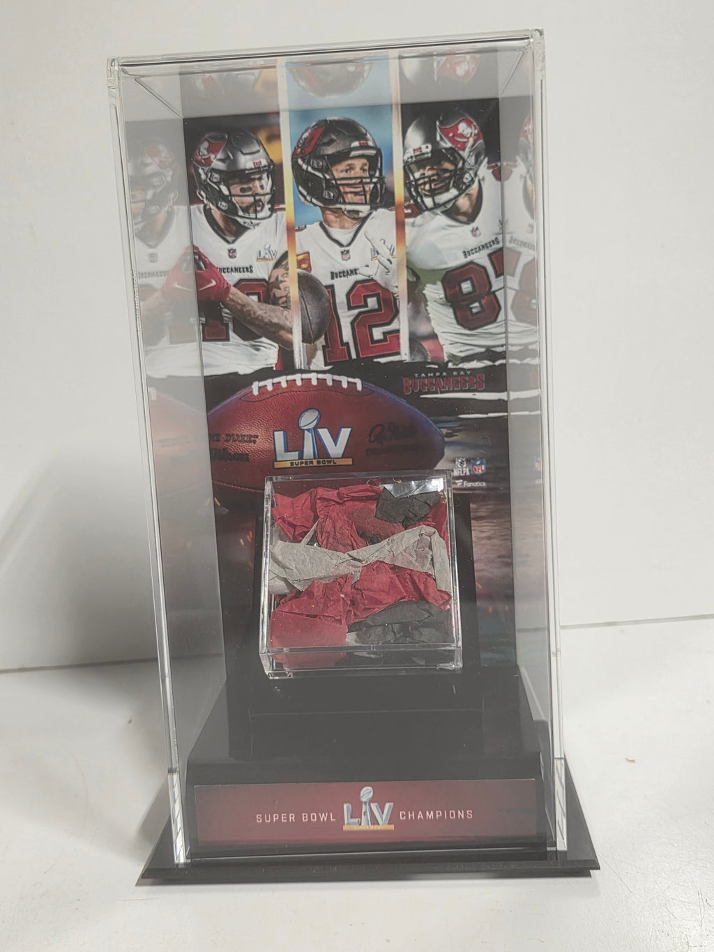 Tampa Bay Buccaneers Authentic Super Bowl LV Game Used Confetti & Display Case