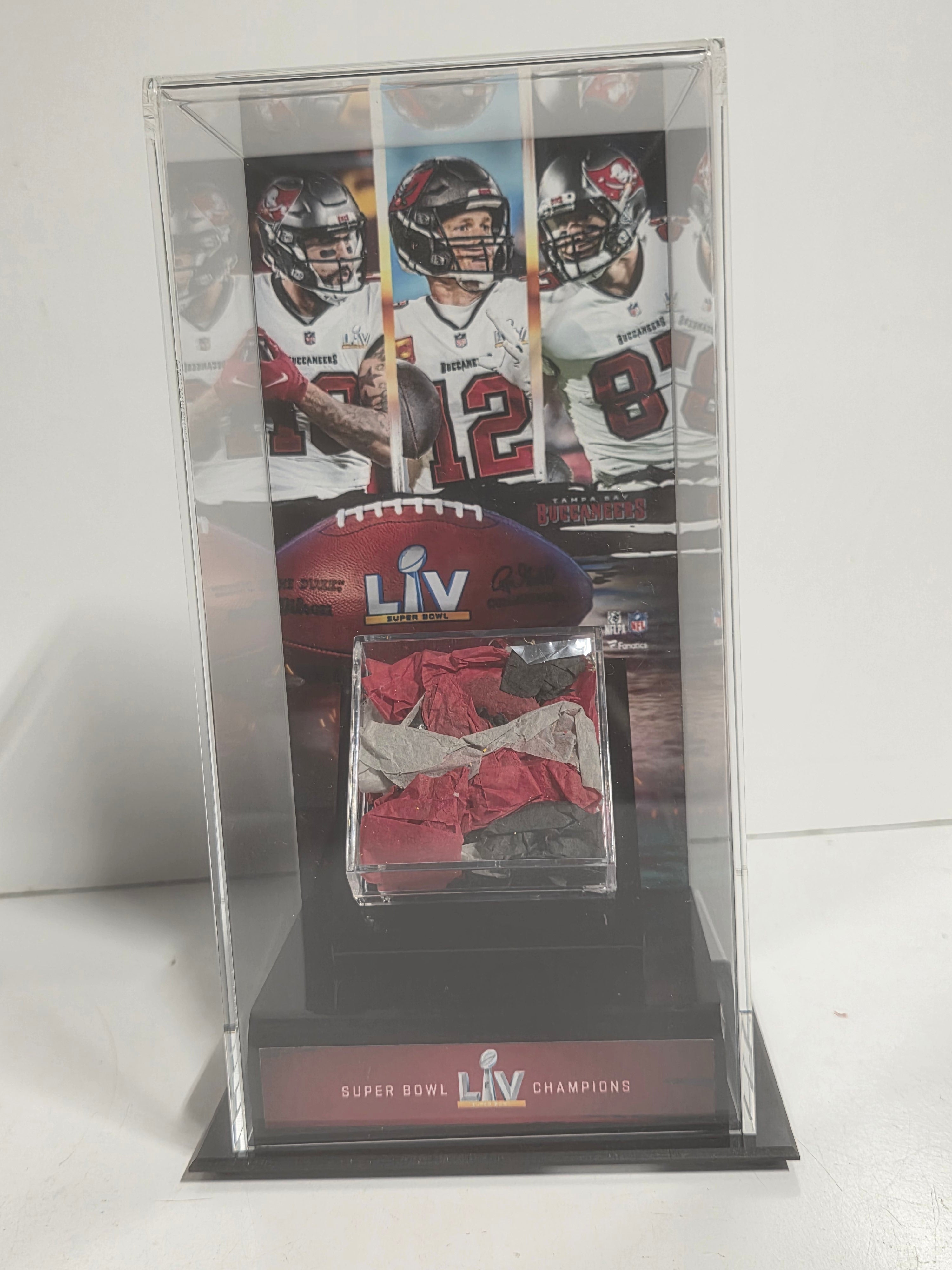Tampa Bay Buccaneers Authentic Super Bowl LV Game Used Confetti & Display Case