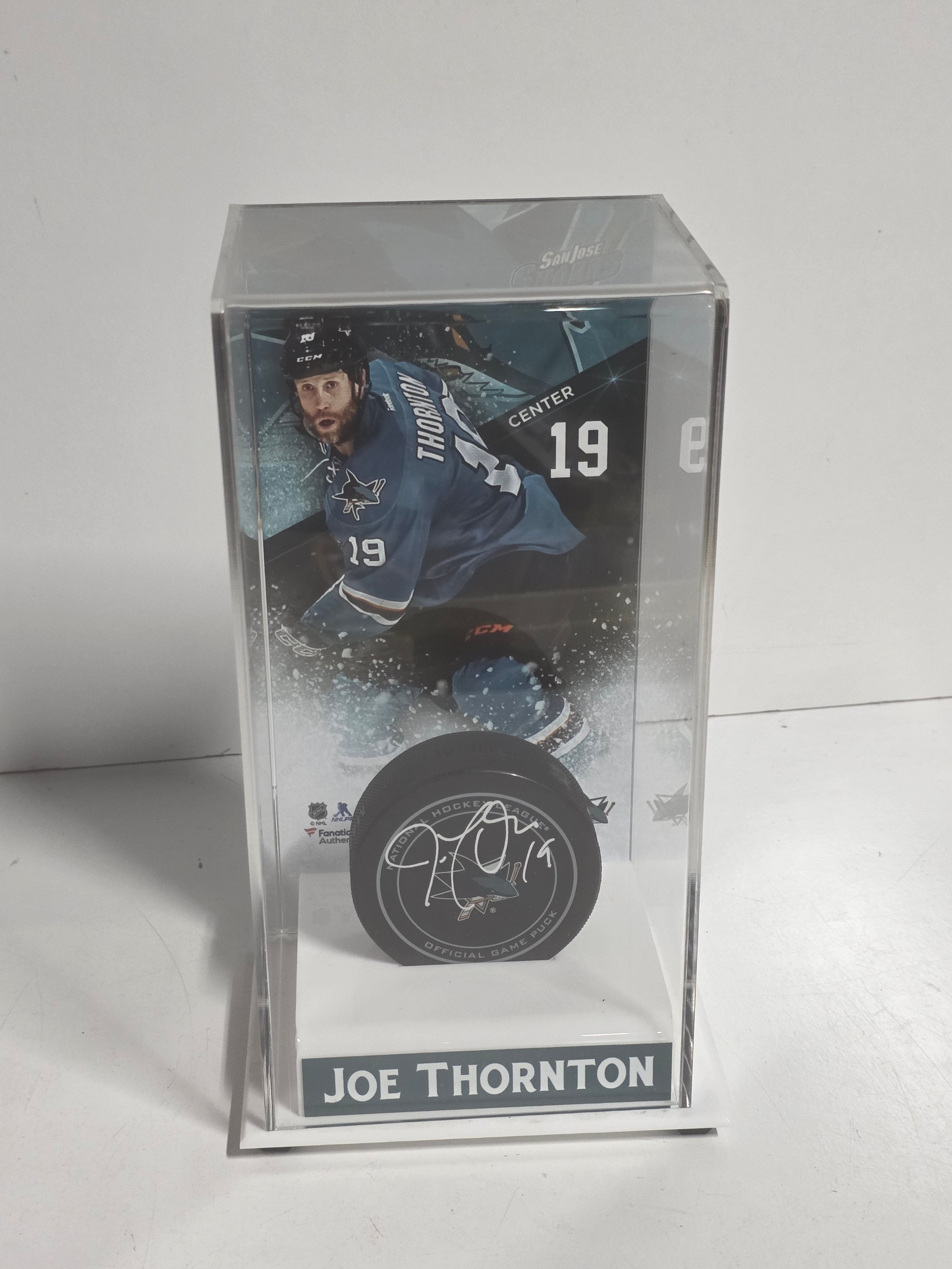 Signed Joe Thornton San Jose Sharks Autographed NHL Hockey Puck Display Case
