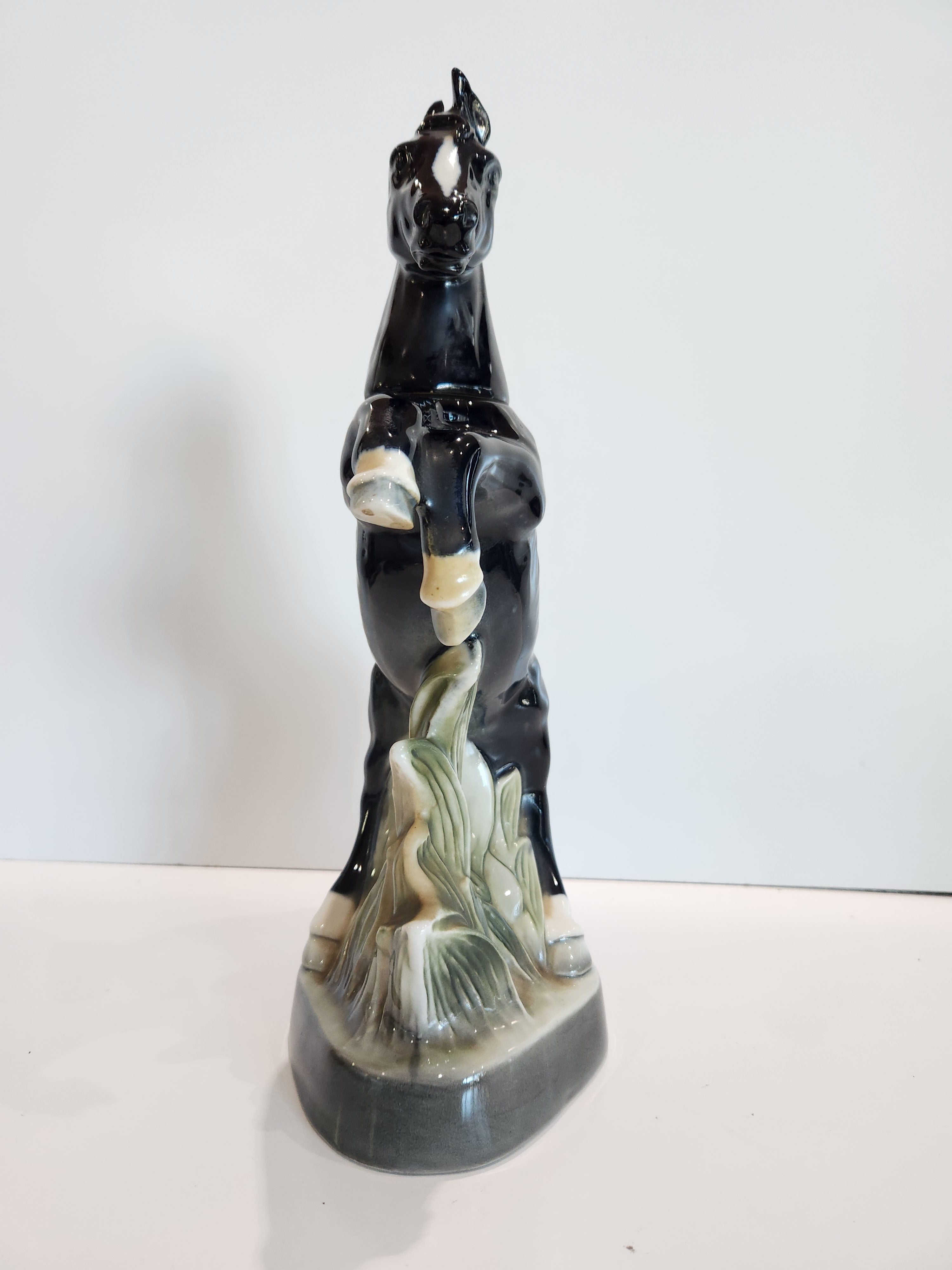 Title 1967 Jim Beam Black Trophy Rearing Horse Decanter Empty Vintage Whiskey Bottle