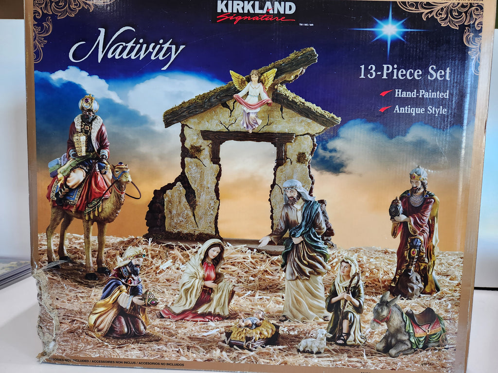 Kirkland Signature Creche de Noel NATIVITY 13 Piece Set Christmas 2014
