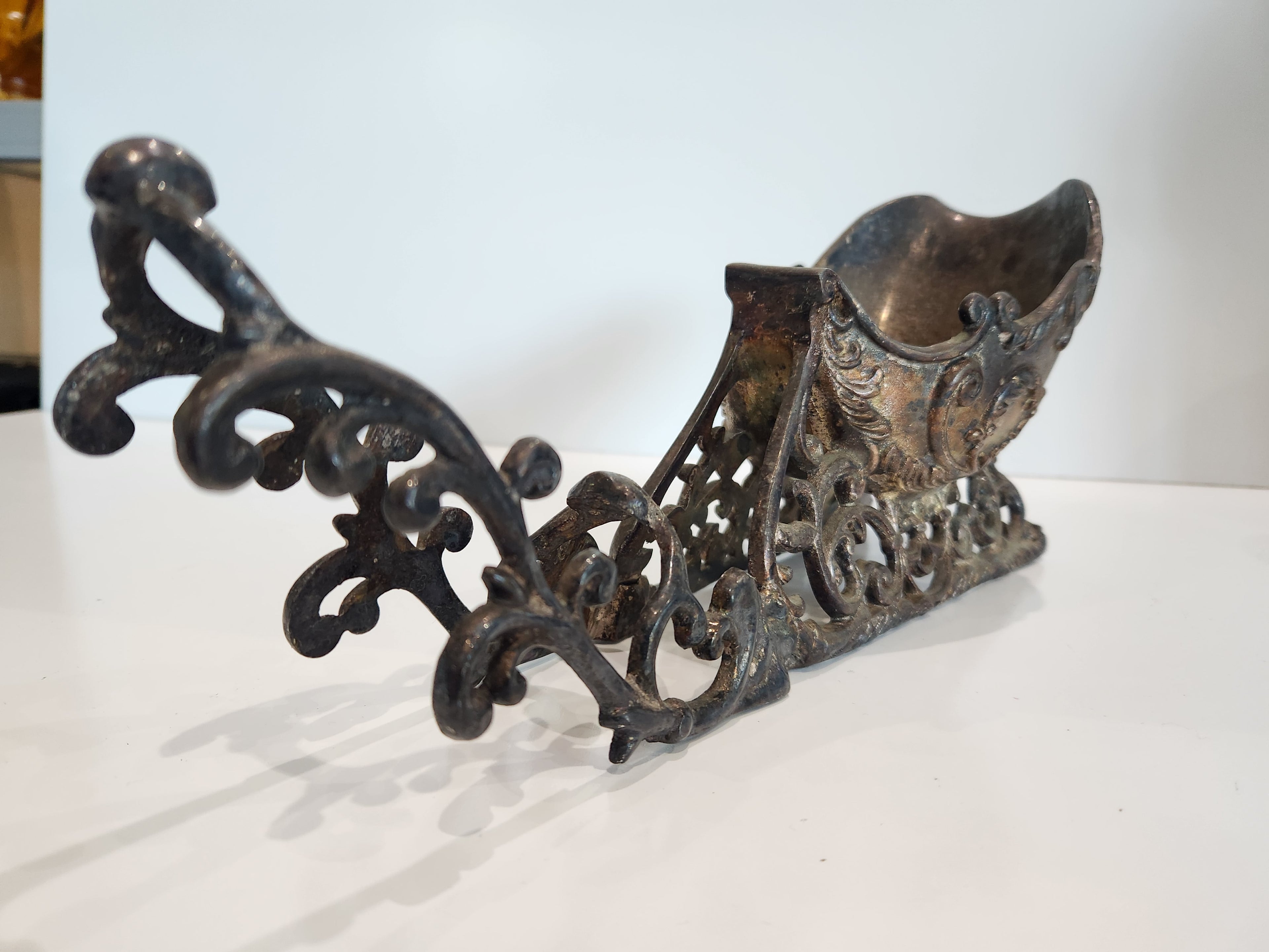 Vintage Ornate Cast Iron Sleigh Decorative Display Planter Holder Scrollwork