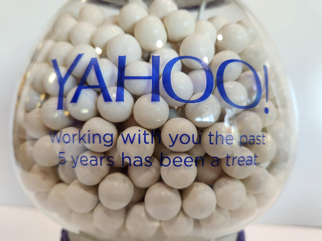Vintage Yahoo Gumball Machine Purple Candy Dispenser Promotional Display