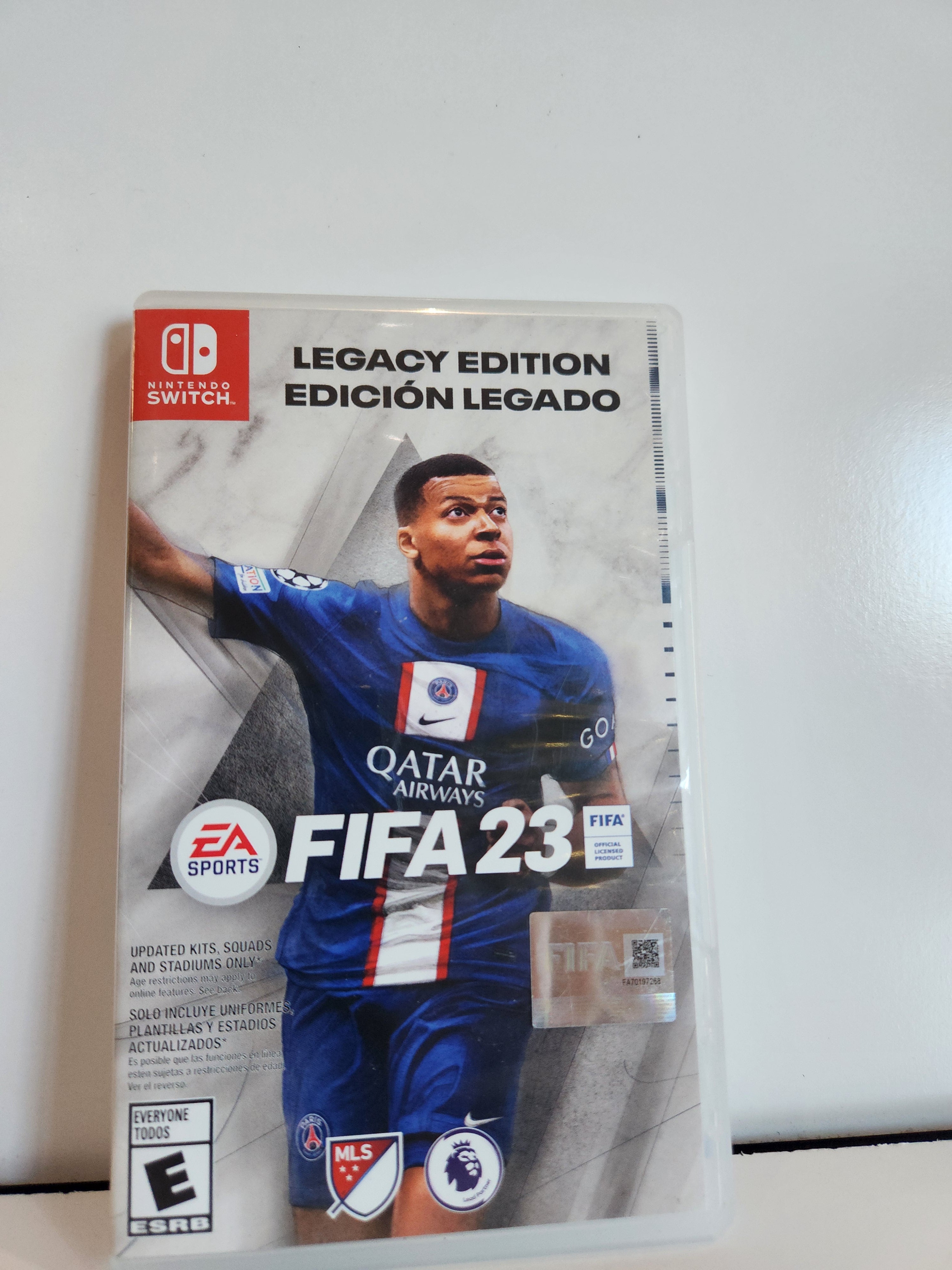 FIFA 23 Legacy Edition Nintendo Switch EA Sports Soccer Game Complete Case