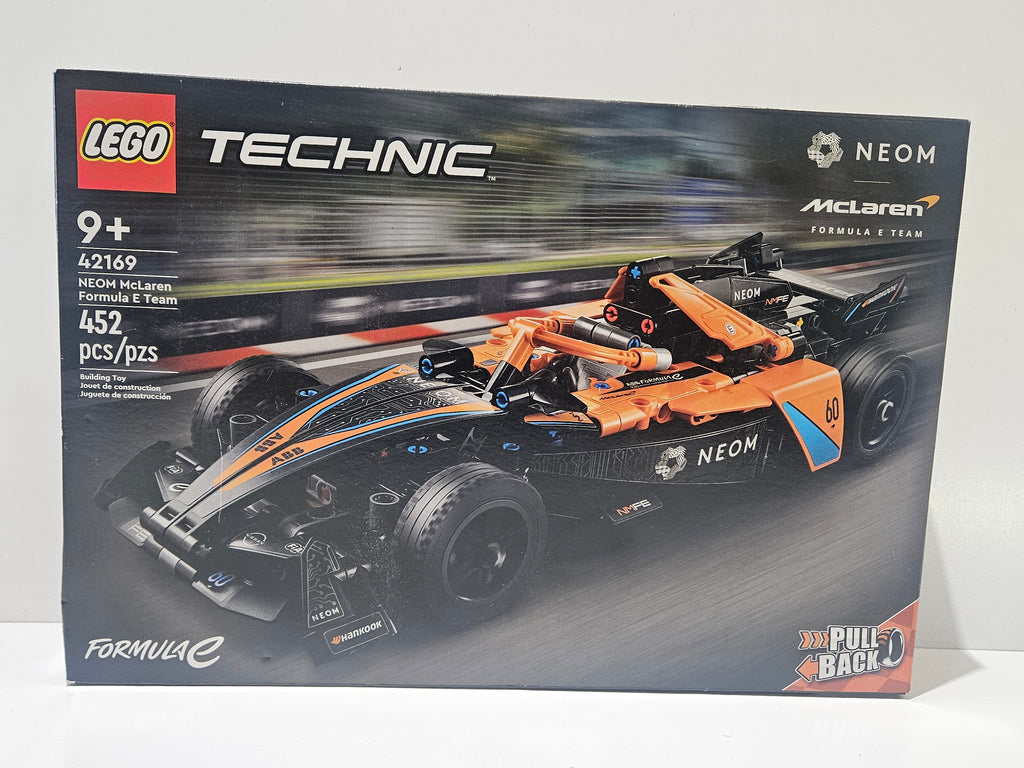 LEGO Technic 42169 NEOM McLaren Formula E Team Pull Back Race Car Set
