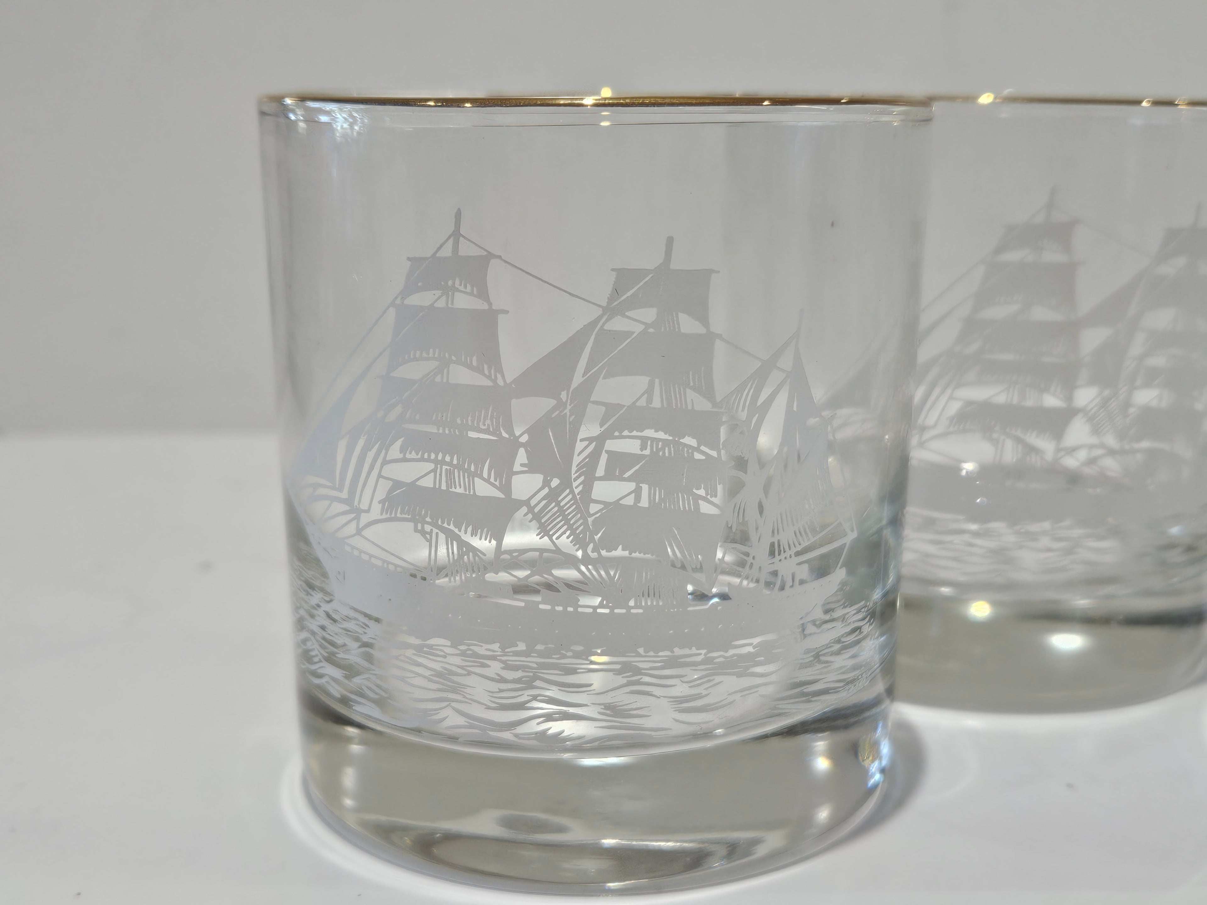 Vintage Set Of 6 Nautical Tall Ship Etched Gold Rim Rocks Whiskey Glasses
