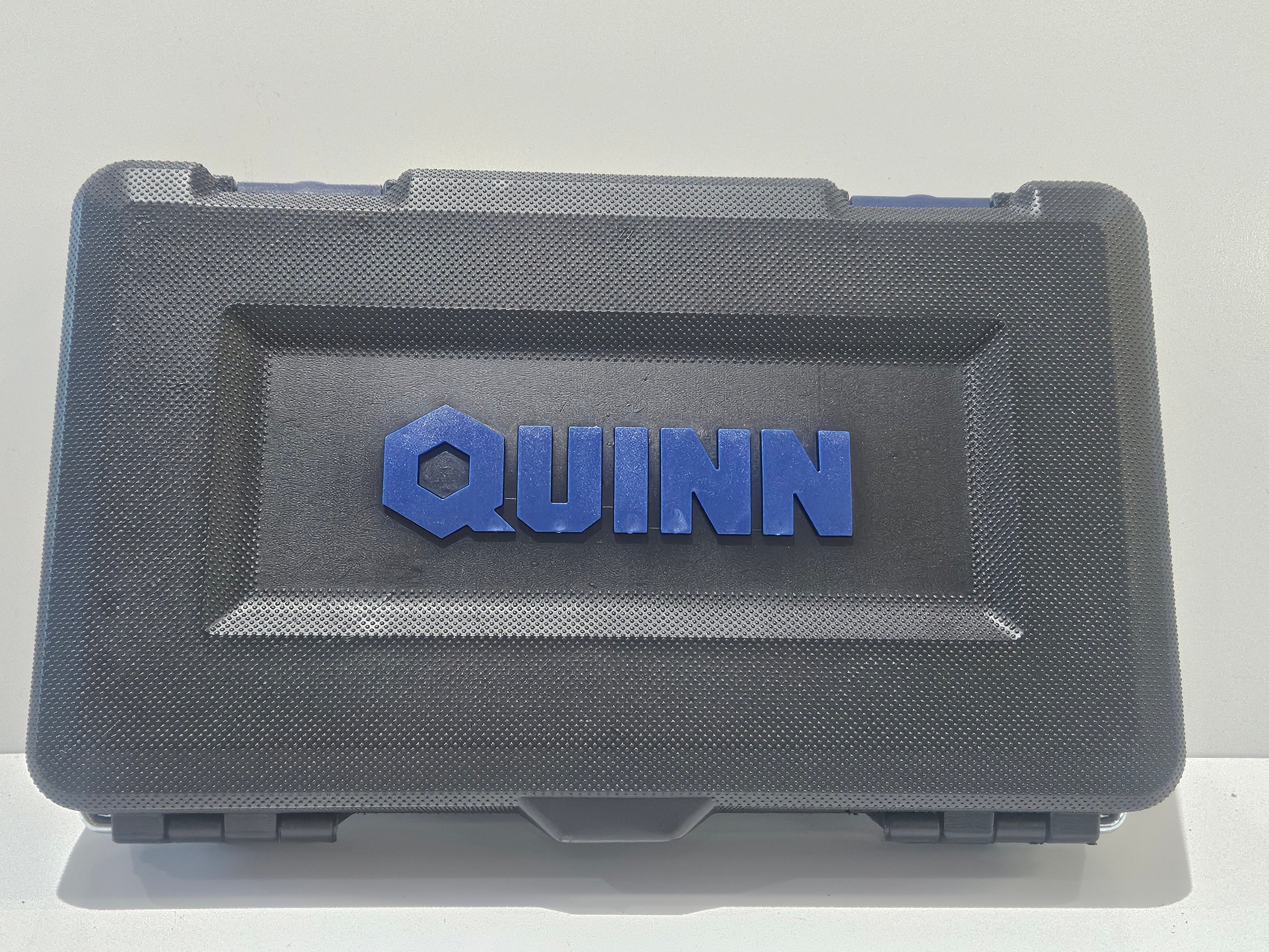 QUINN 54Pc 1/4 Drive Master Socket Set SAE Metric Ratchet Tool Kit Case