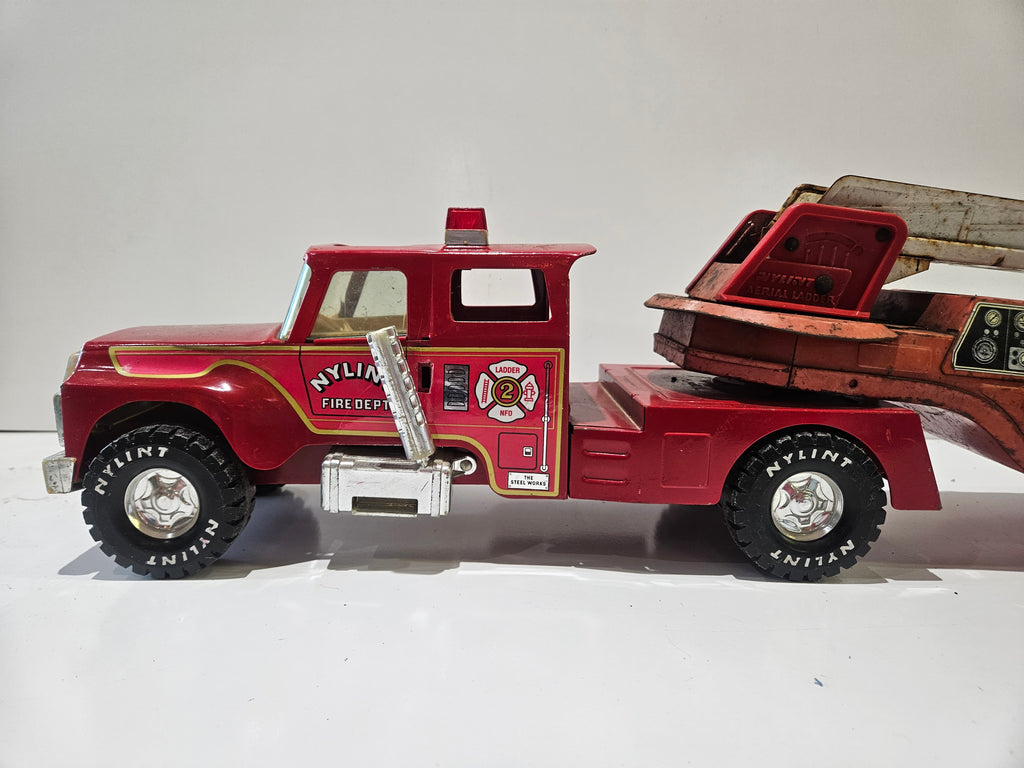 Vintage Nylint Fire Department Aerial Ladder Truck Pressed Steel Toy Semi Rig