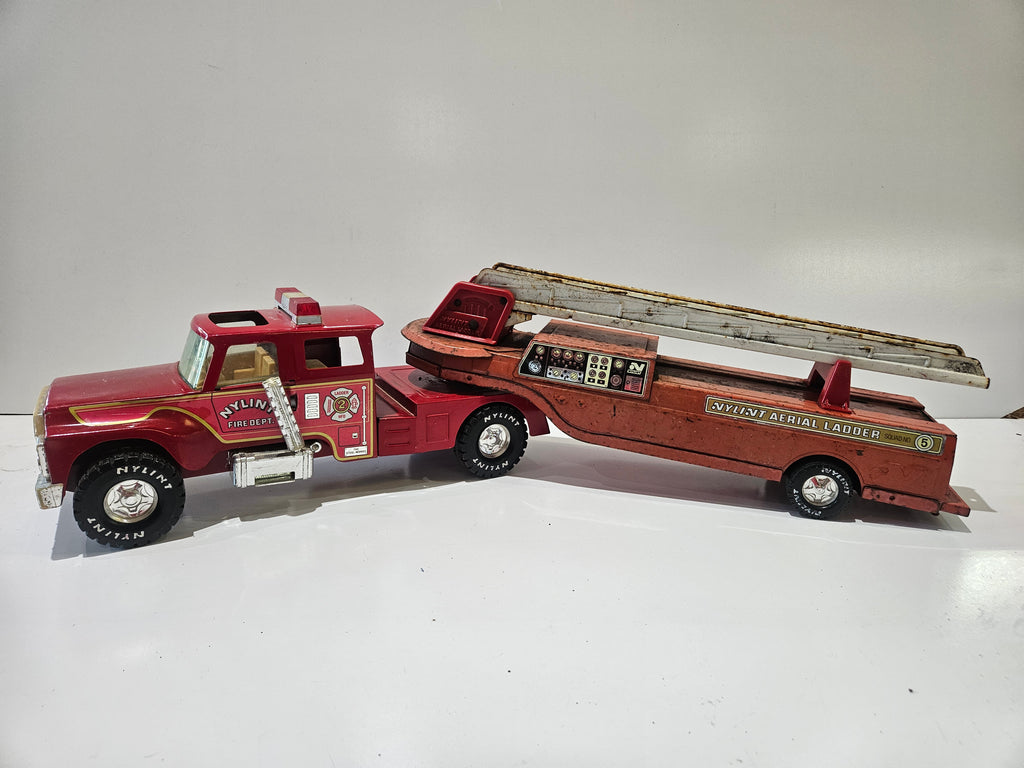 Vintage Nylint Fire Department Aerial Ladder Truck Pressed Steel Toy Semi Rig
