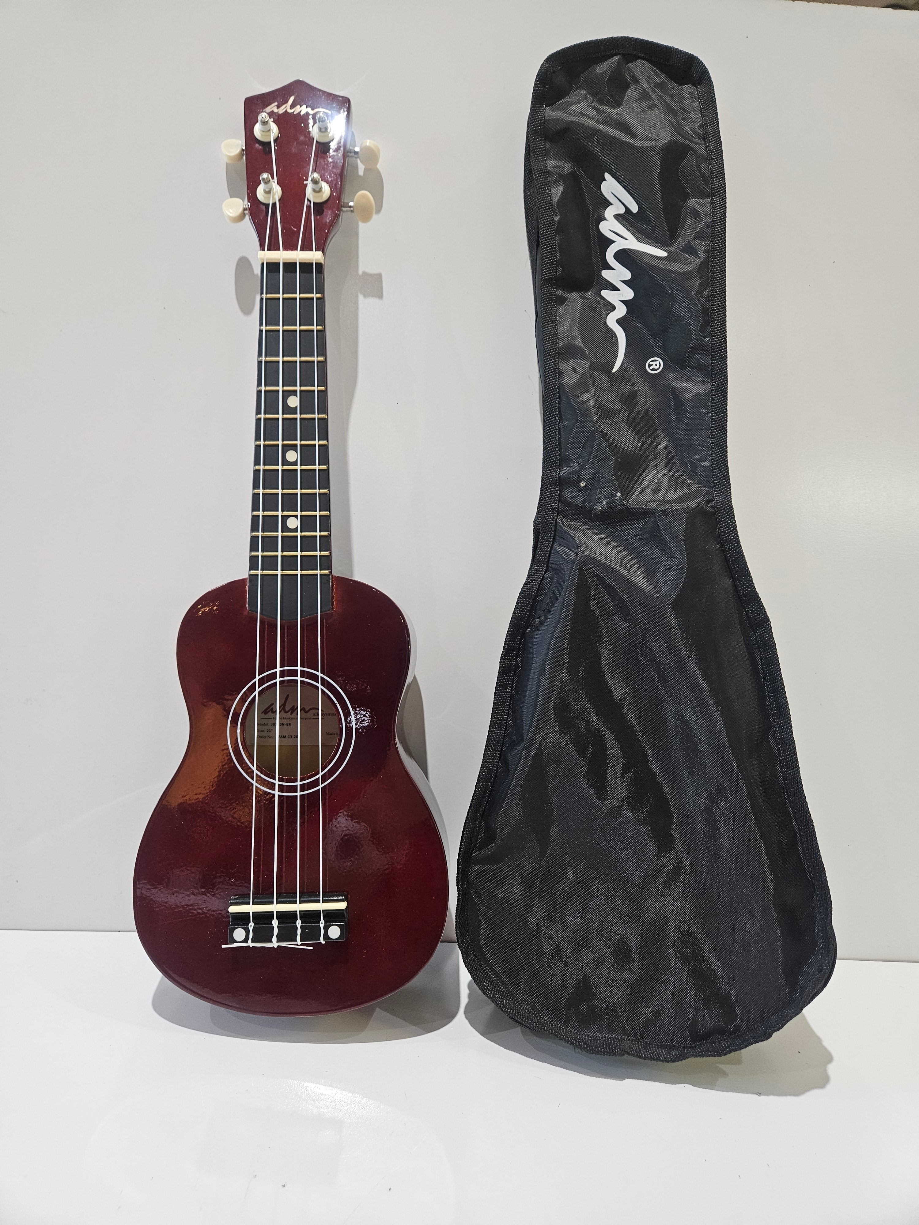 ADM 21 Inch Soprano Ukulele JU110N Gloss Mahogany Finish With Carrying Bag