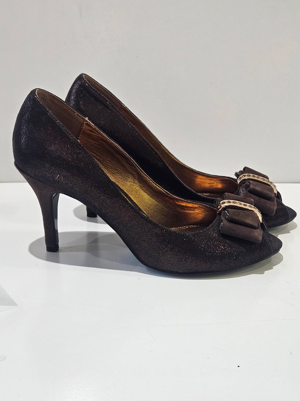 Nina New York Womens Size 8.5 Brown Metallic Peep Toe Heels Bow Rhinestone