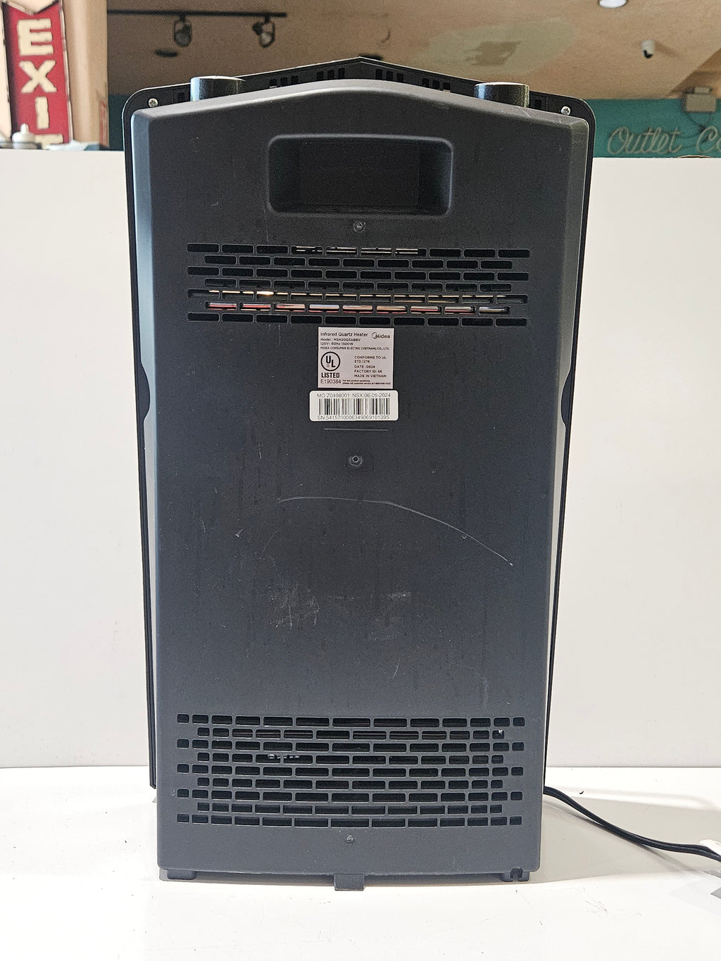 Midea Infrared Quartz Space Heater Portable Indoor Electric Heater Black